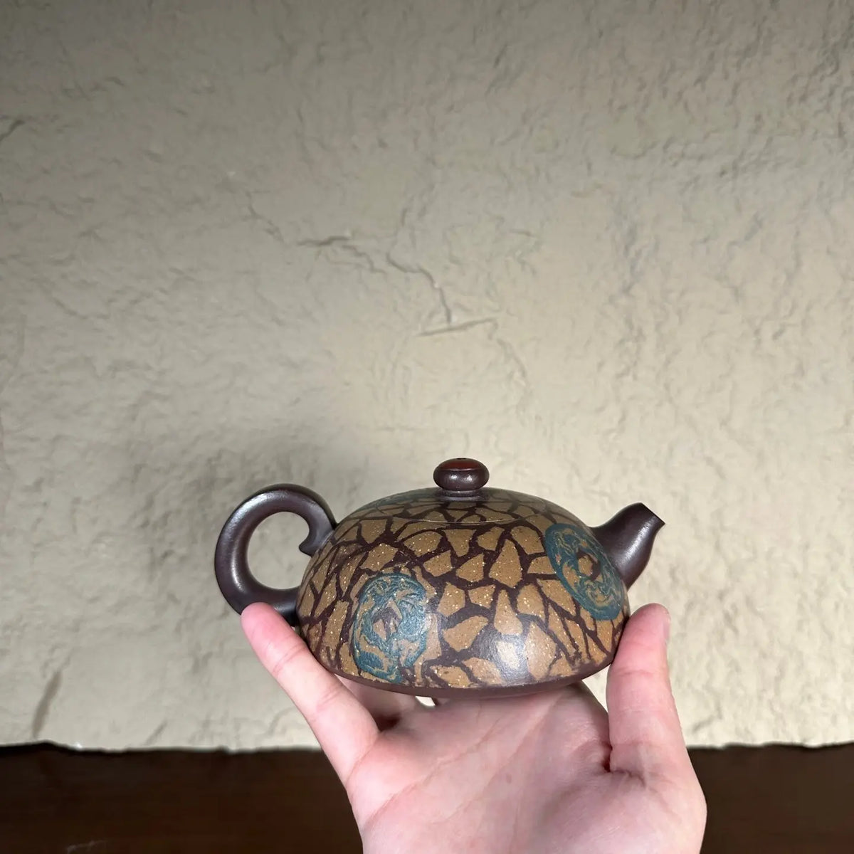 Ban Yue 200cc - Yixing Handmade Teapot 江苏宜兴