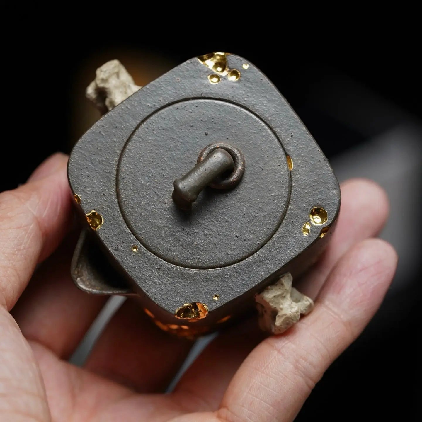 Bao Ping 65cc - Yixing Handmade Teapot 江苏宜兴
