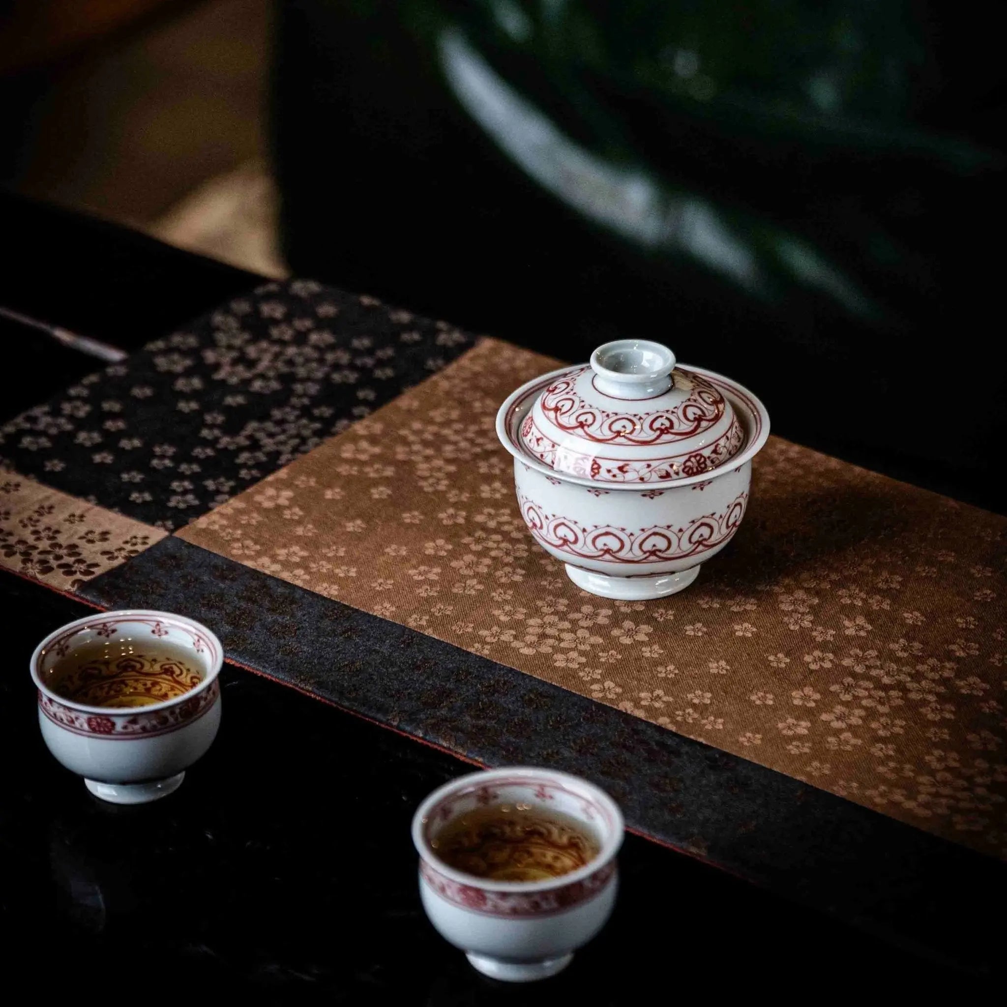 Bao Xiang 100cc - Jing De Zhen Porcelain Gaiwan zycschina