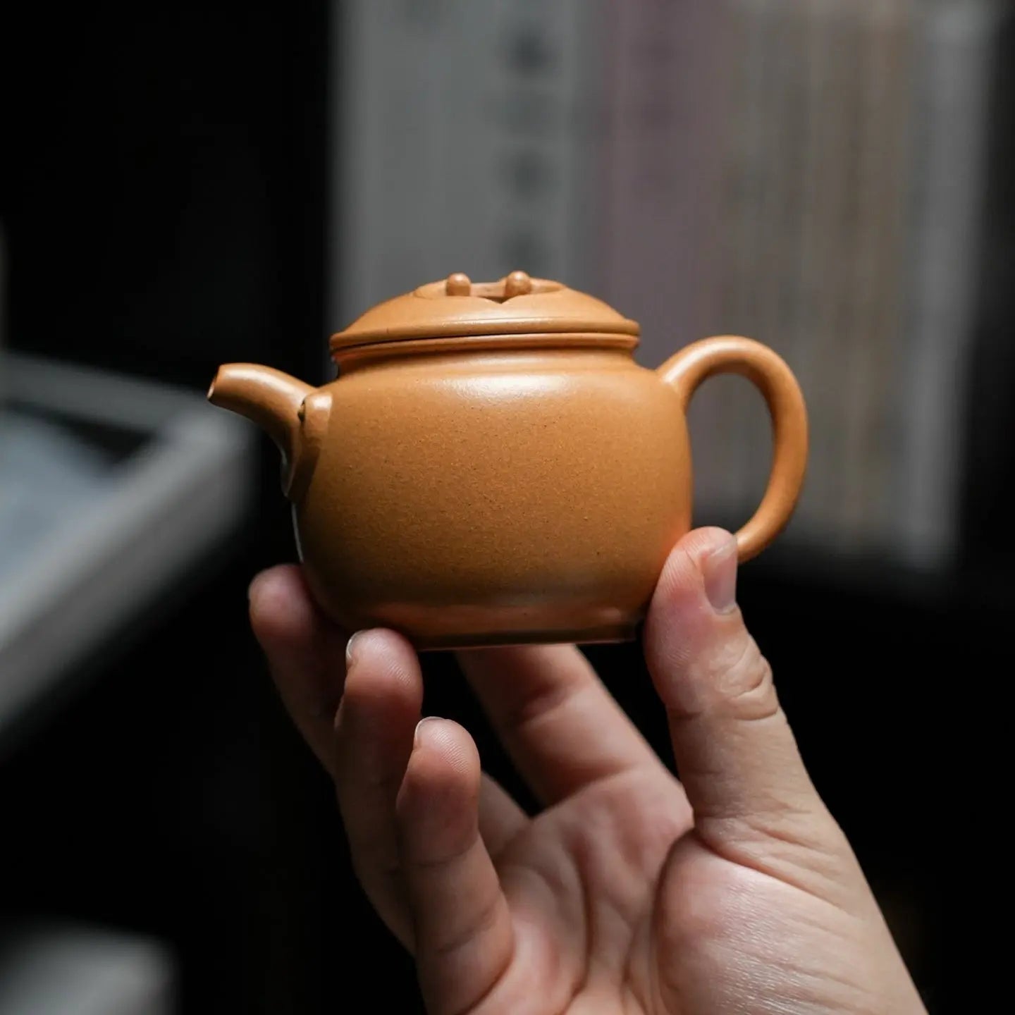 Bao Xiang 150cc - Yixing Handmade Teapot 江苏宜兴