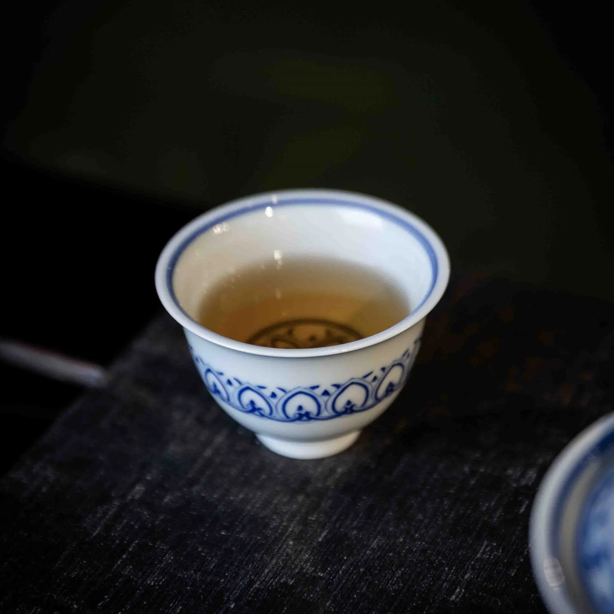 Bao Xiang 175cc - Jing De Zhen Porcelain Gaiwan zycschina
