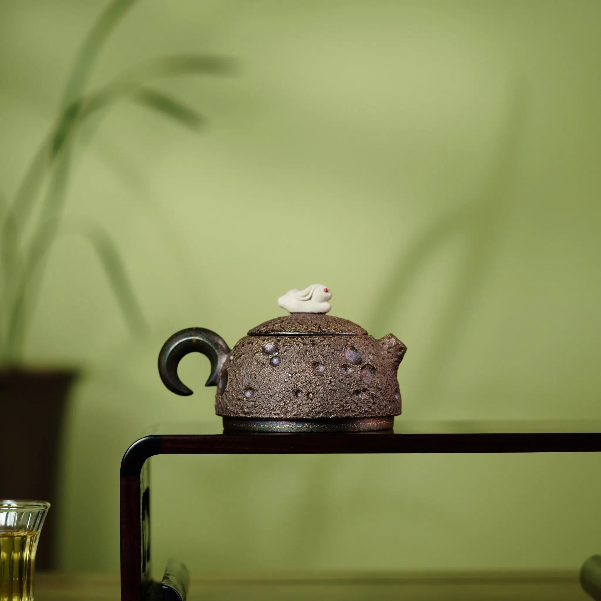 Ben Yue 200cc - Yixing Handmade Teapot 江苏宜兴
