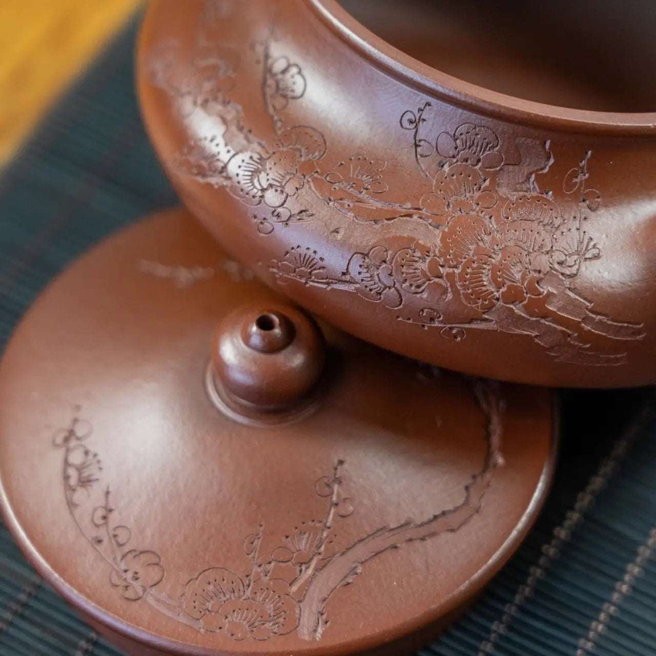 Bian Li Mao 150cc - Yixing Handmade Teapot 江苏宜兴