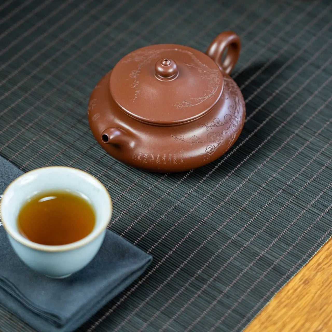 Bian Li Mao 150cc - Yixing Handmade Teapot 江苏宜兴