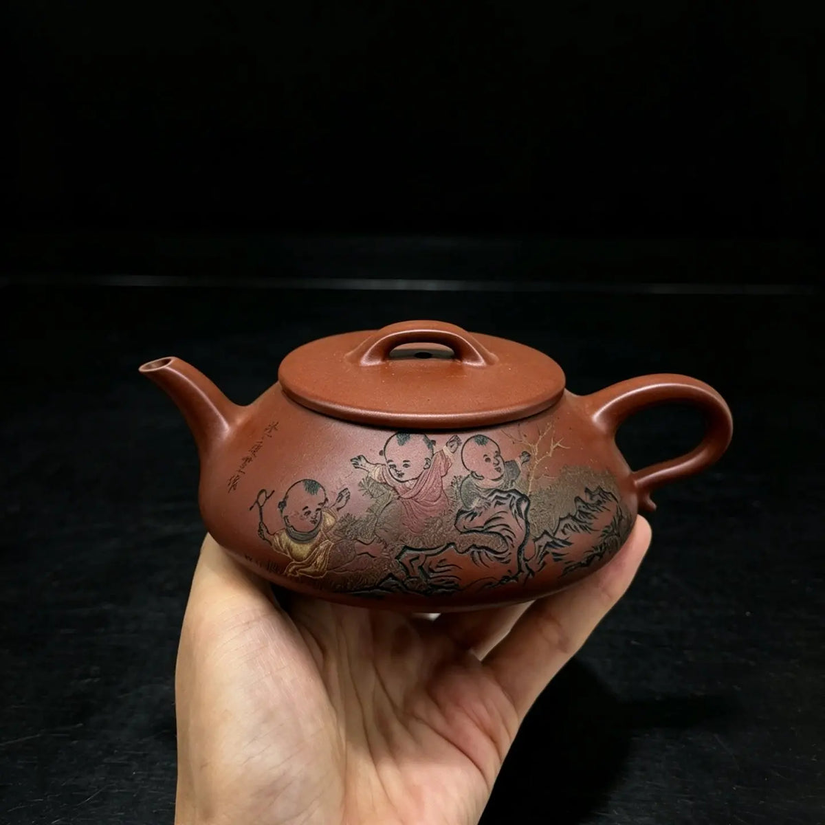 Bian Piao 180cc - Yixing Handmade Teapot 江苏宜兴