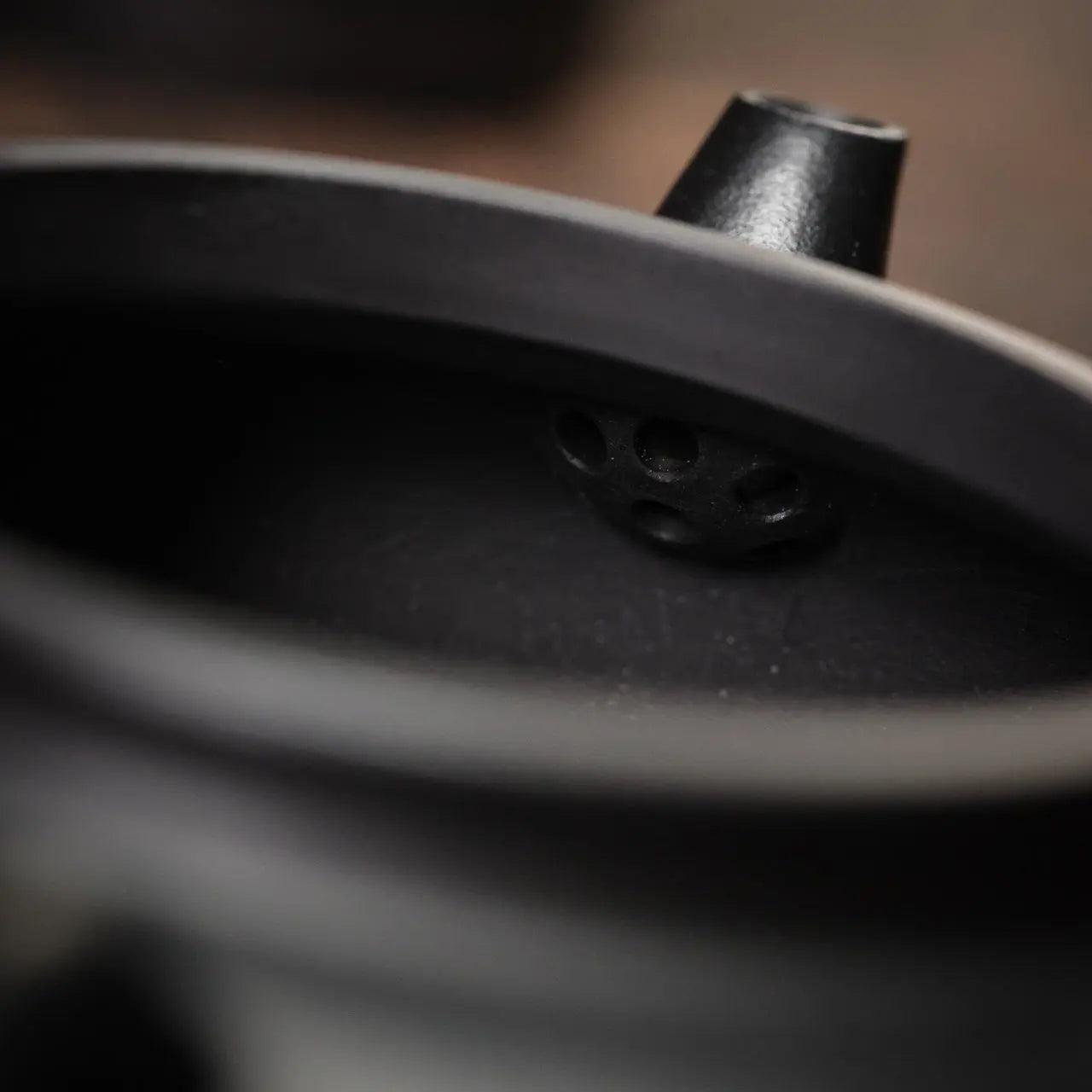 Bian Shui Ping 200cc - Yixing Handmade Teapot 江苏宜兴