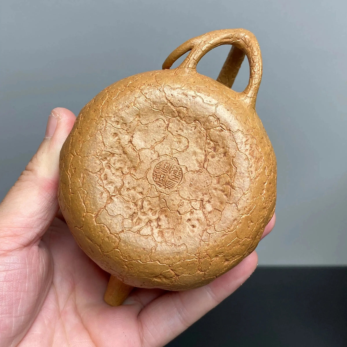 Bing Di Gong Chun 200cc - Yixing Handmade Teapot 江苏宜兴
