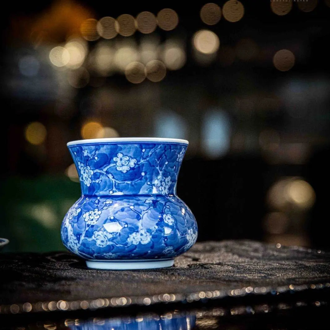 Bing Mei 150cc - Jing De Zhen Porcelain Gaiwan zycschina