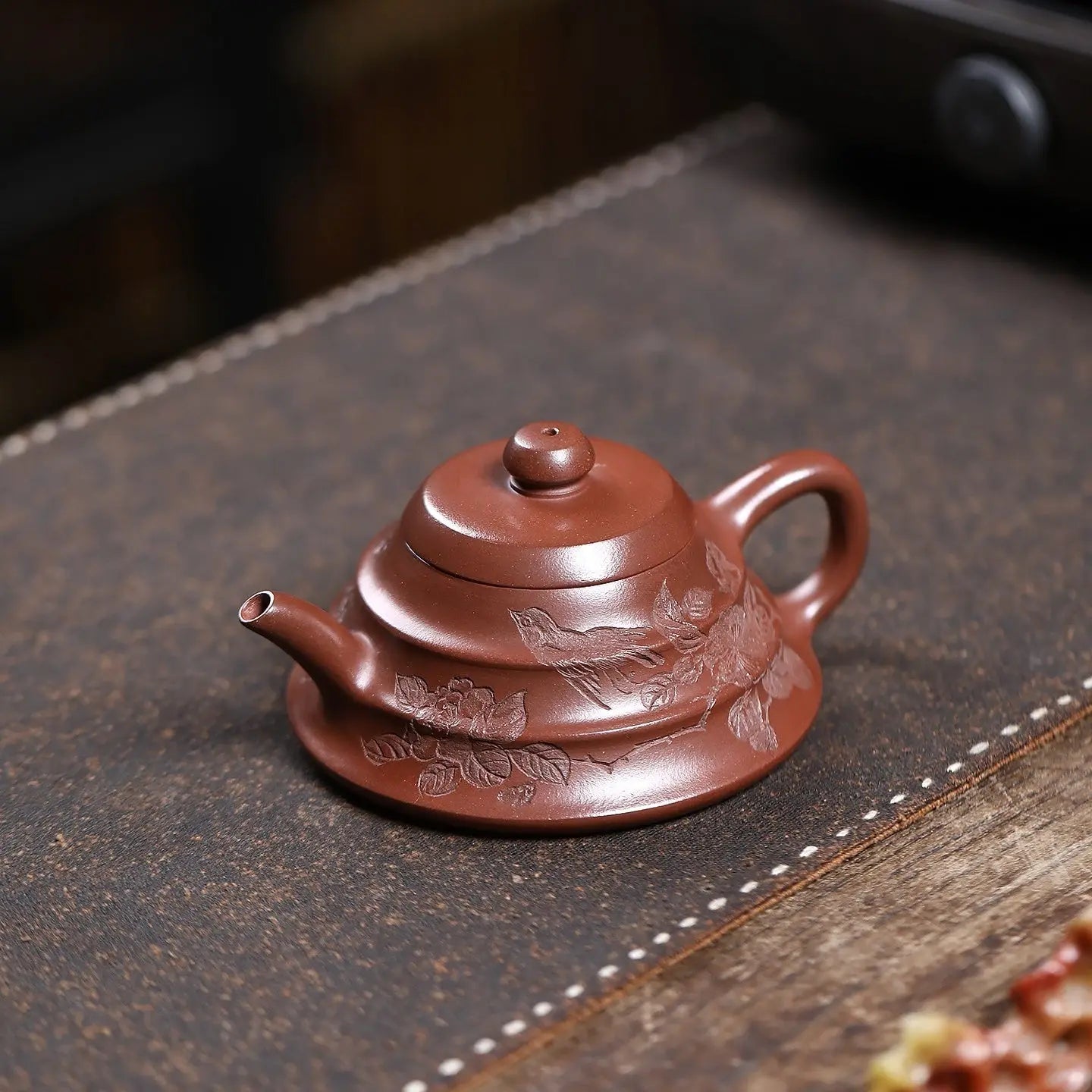 Bu Bu Gao Sheng 150cc - Yixing Handmade Teapot 江苏宜兴