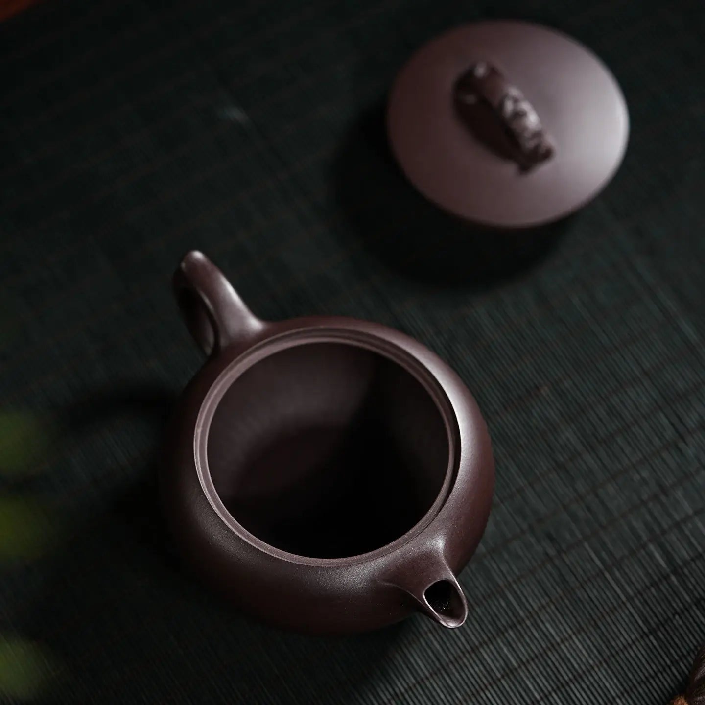 Cang Long 145cc - Yixing Handmade Teapot 江苏宜兴
