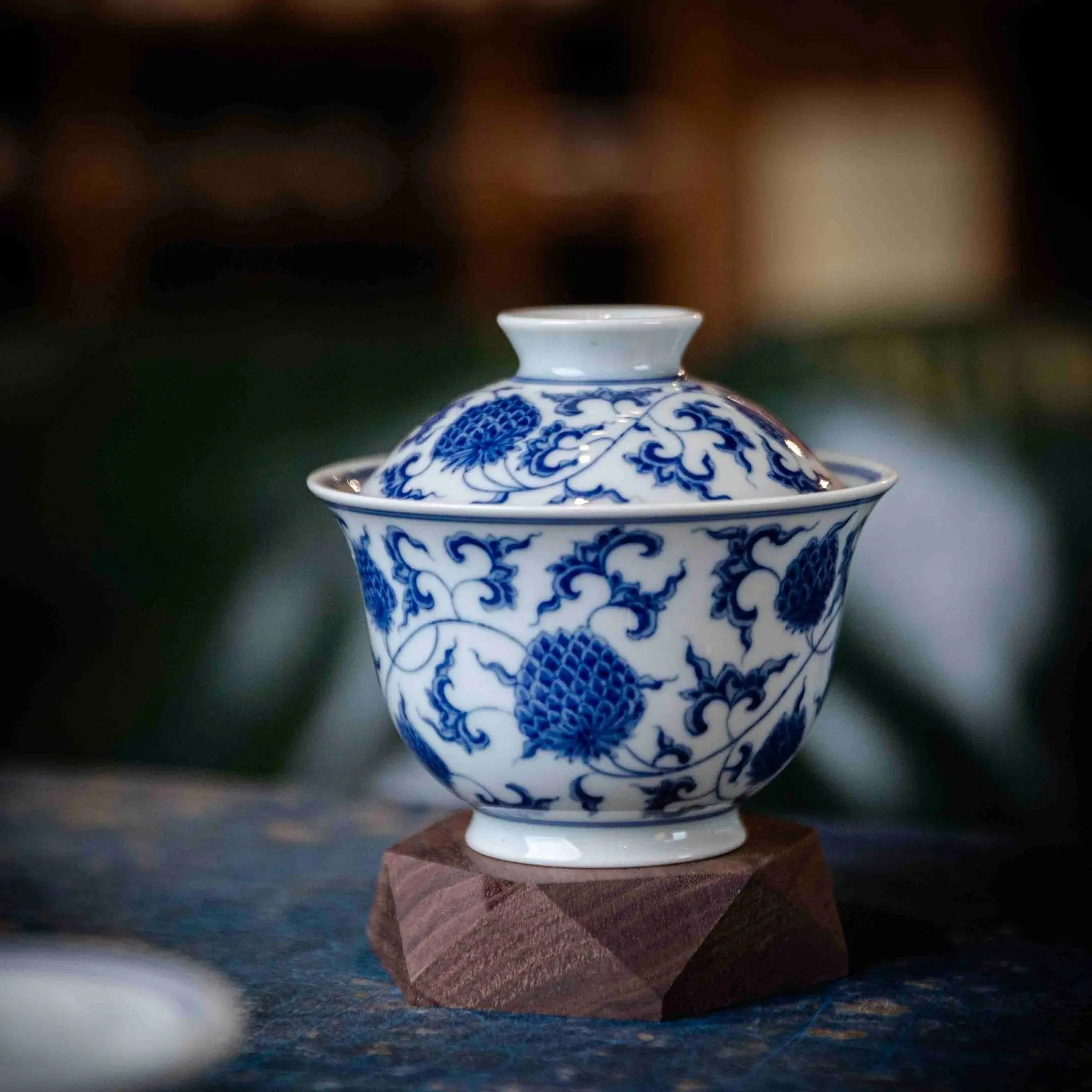 Chan Zhi Ju Hua 160cc - Jing De Zhen Porcelain Gaiwan zycschina