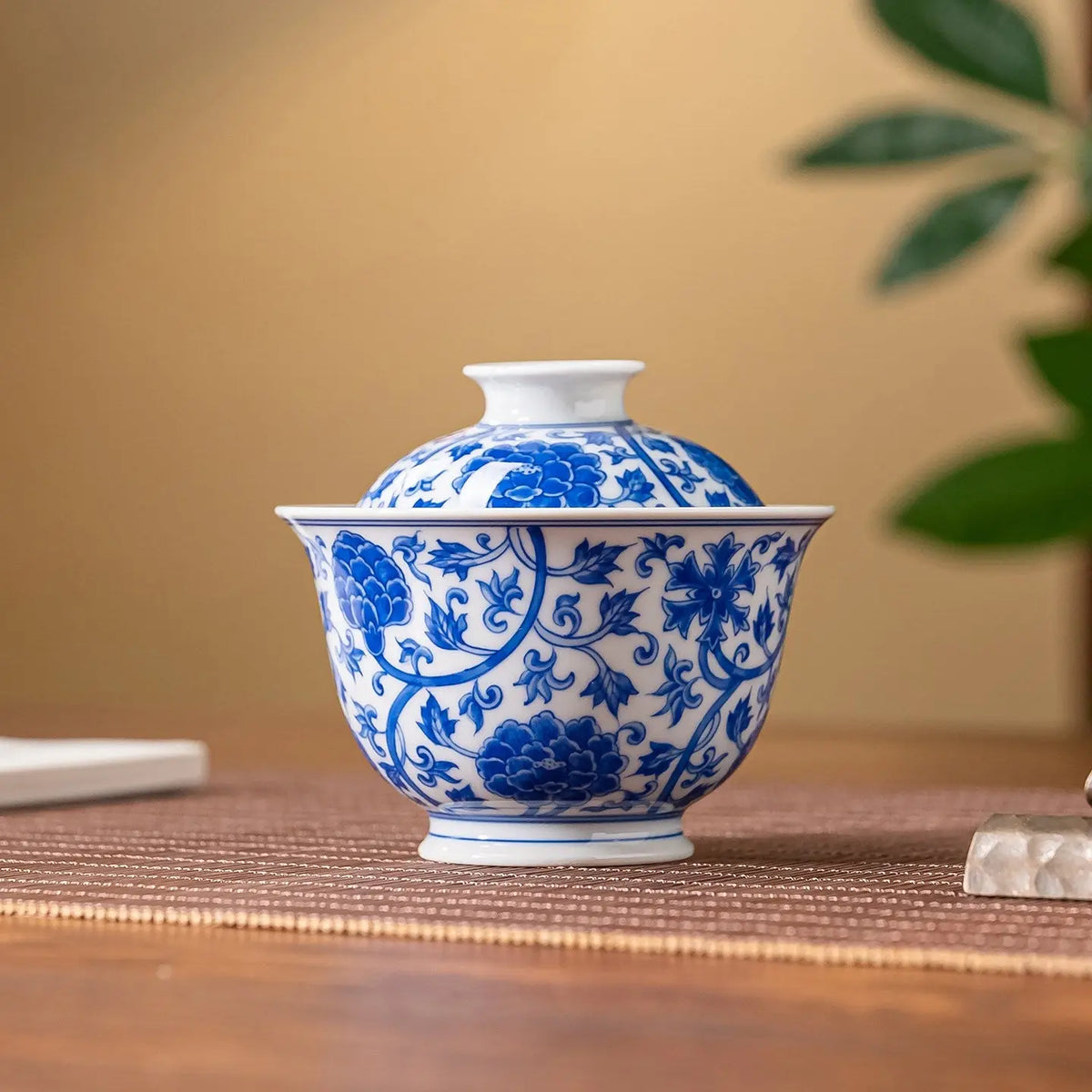 Chan Zhi Mu Dan 150cc - Jing De Zhen Porcelain Gaiwan zycschina