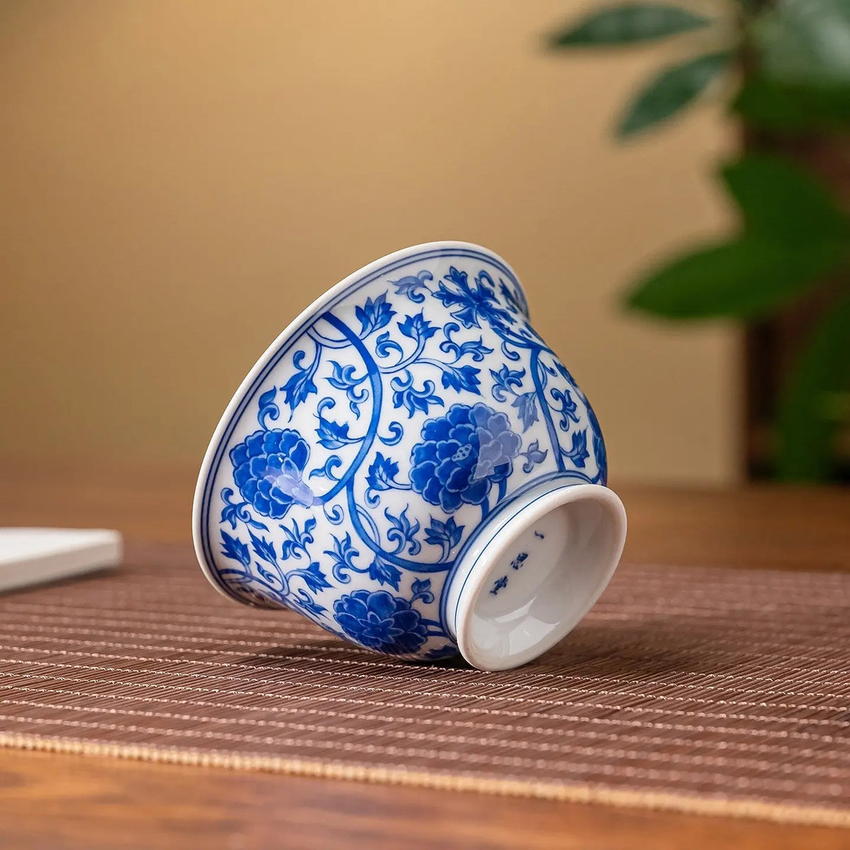 Chan Zhi Mu Dan 150cc - Jing De Zhen Porcelain Gaiwan zycschina
