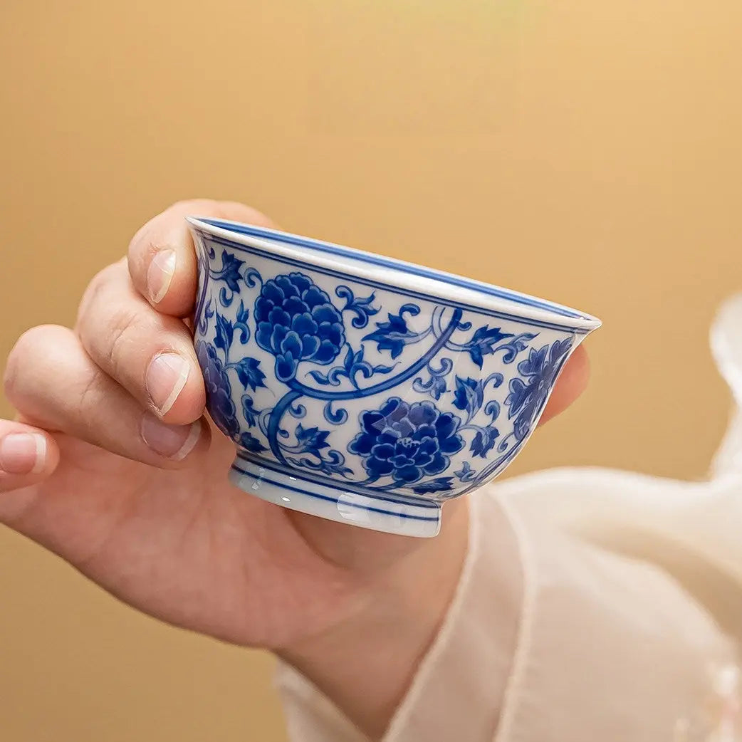 Chan Zhi Mu Dan 150cc - Jing De Zhen Porcelain Gaiwan zycschina