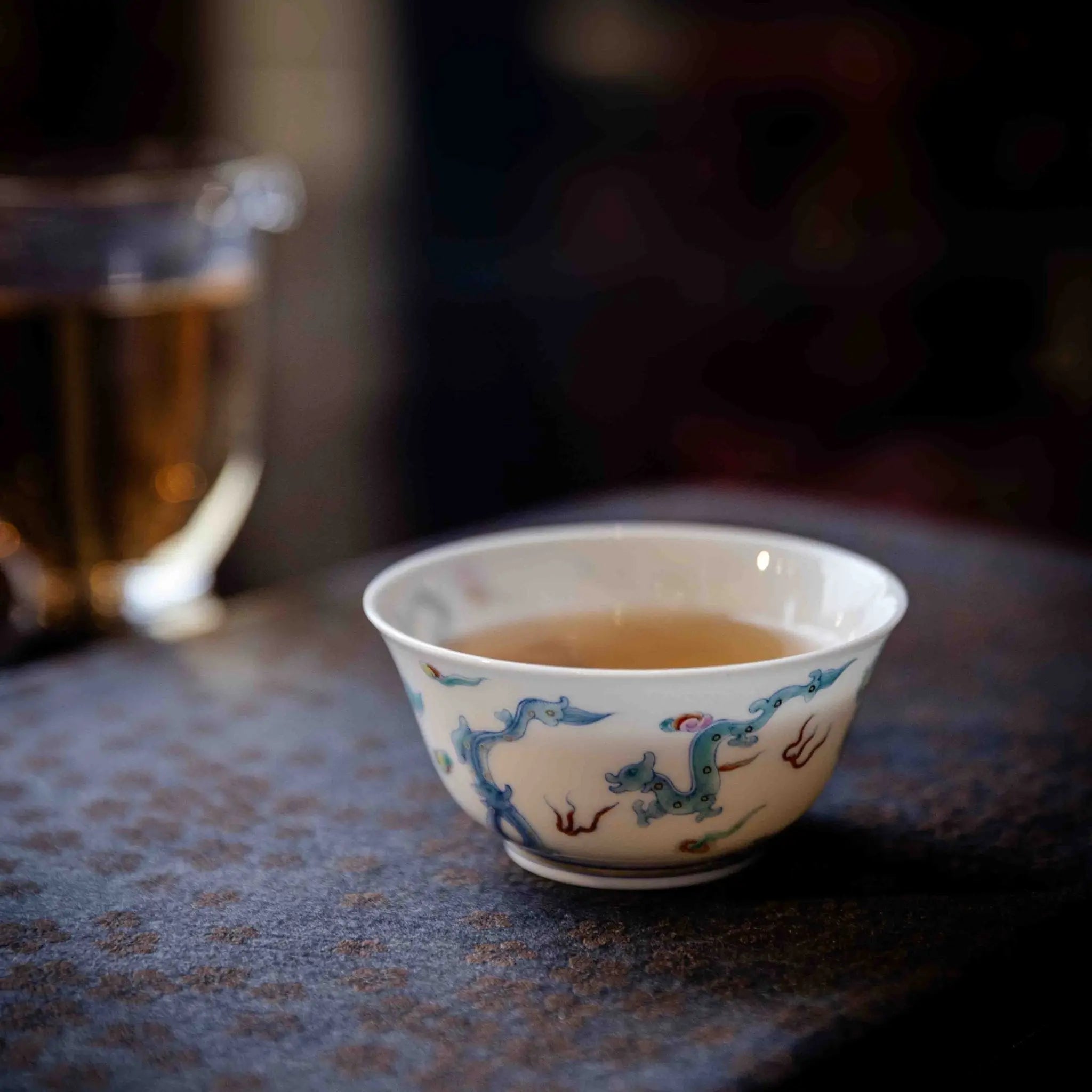 Chi Long 160cc - Jing De Zhen Porcelain Gaiwan zycschina