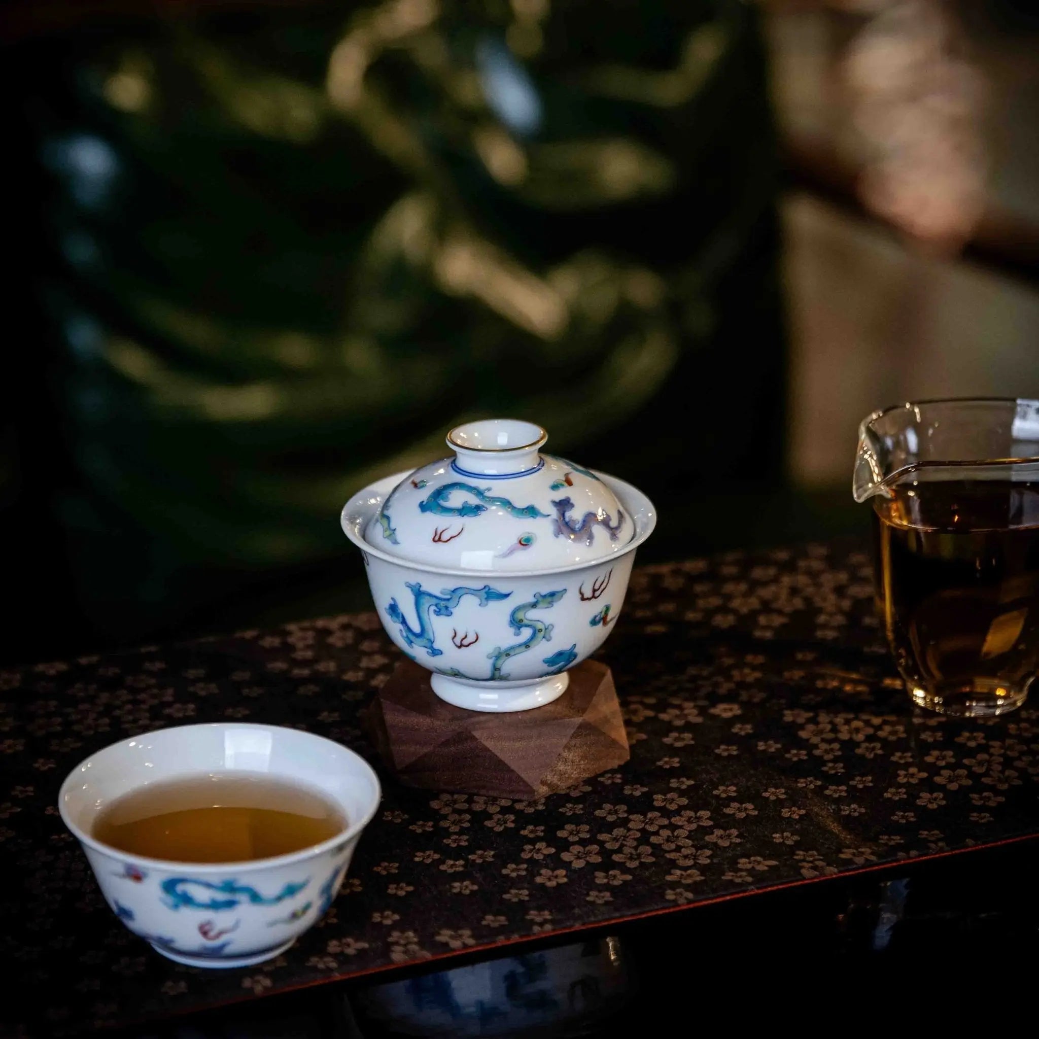 Chi Long 160cc - Jing De Zhen Porcelain Gaiwan zycschina