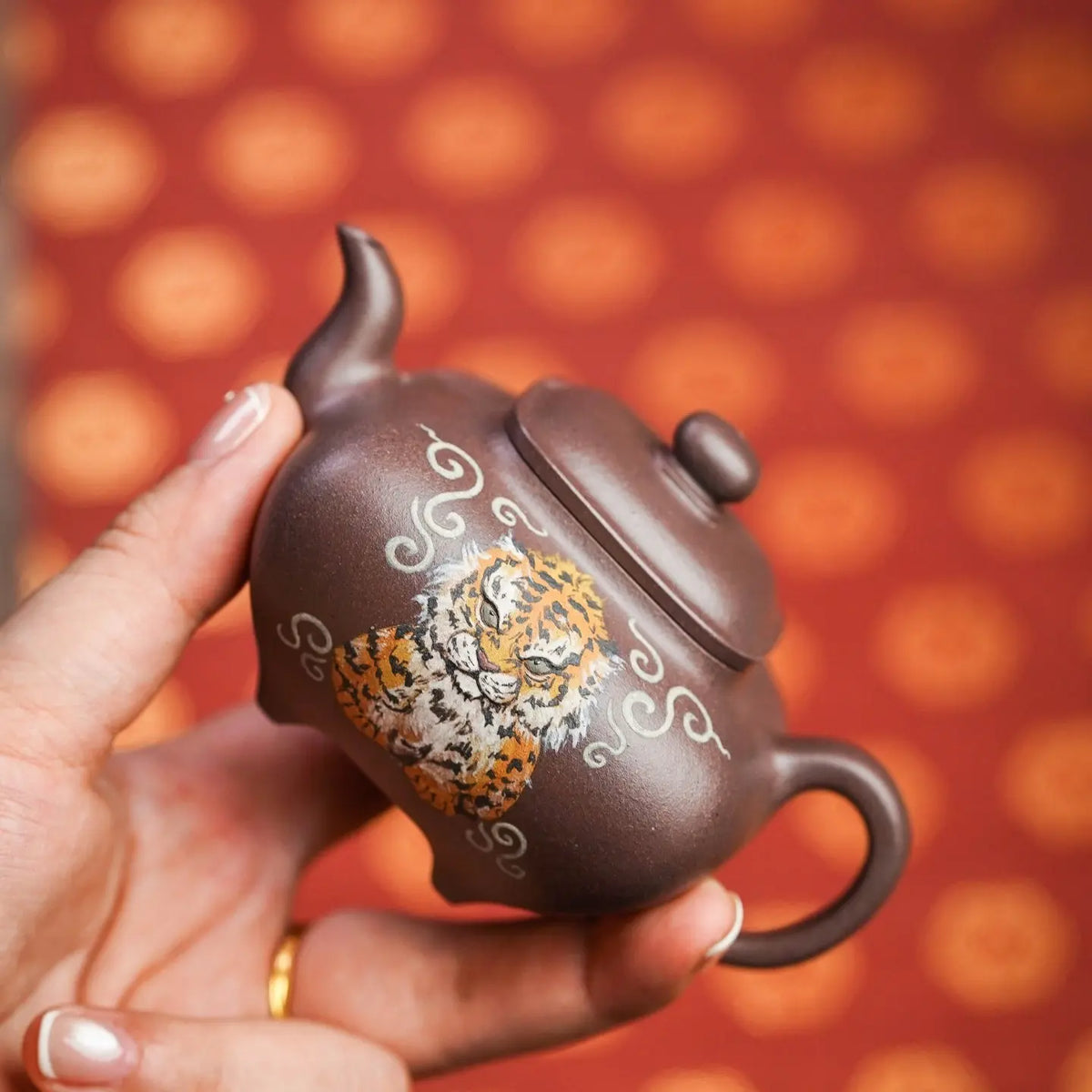 Chuan Lu 130cc - Yixing Handmade Teapot 江苏宜兴