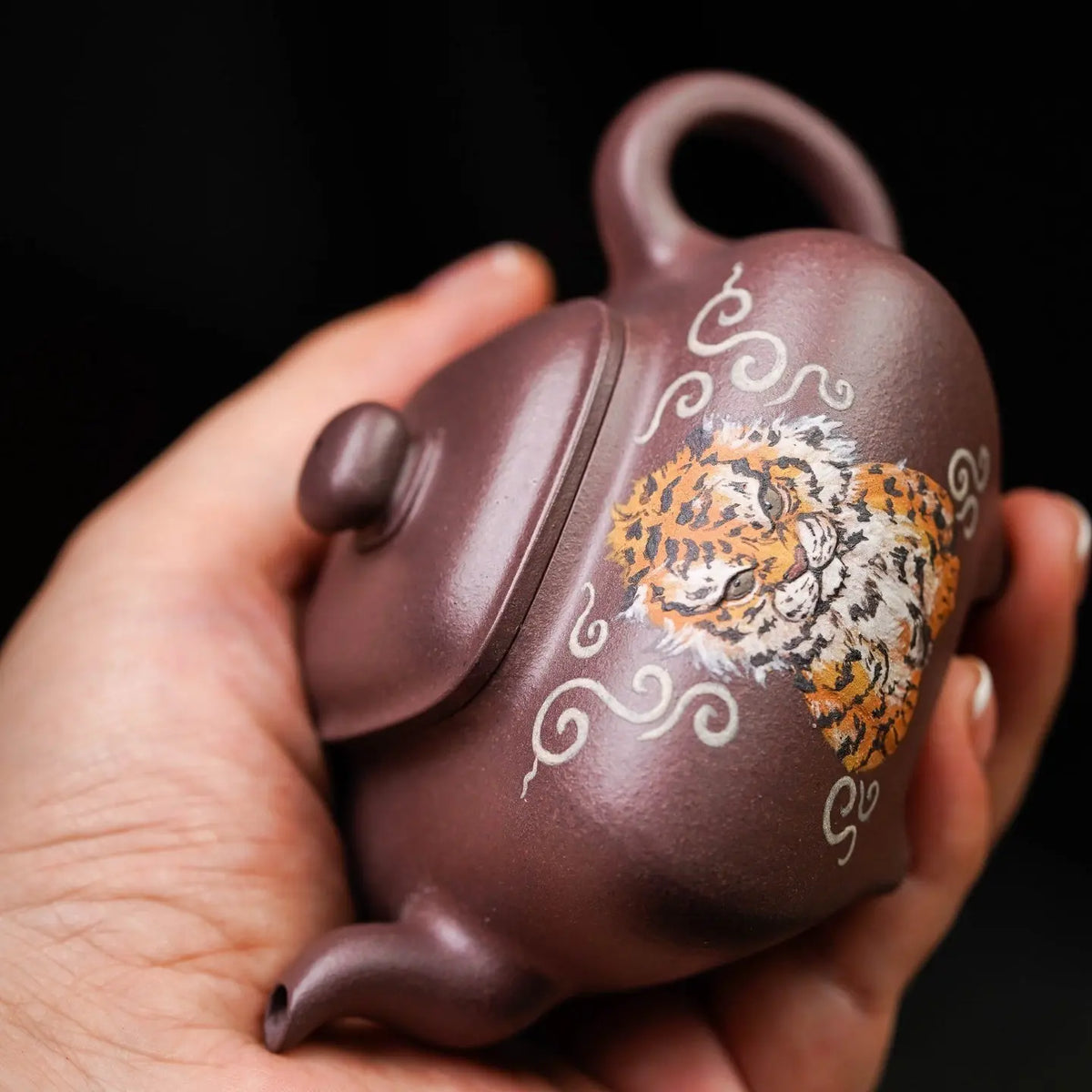 Chuan Lu 130cc - Yixing Handmade Teapot 江苏宜兴