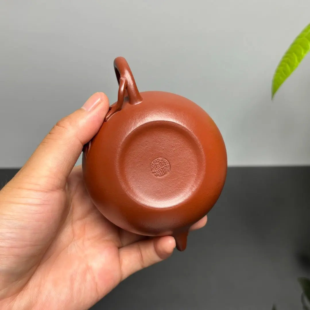 Chun Hua Shui Ping 150cc - Yixing Handmade Teapot 江苏宜兴