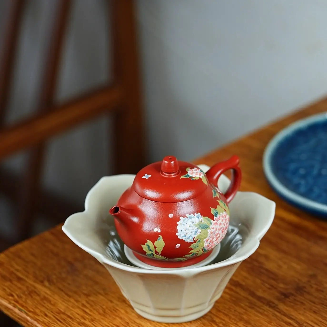 Chun Nuan Hua Kai 140cc - Yixing Handmade Teapot 江苏宜兴