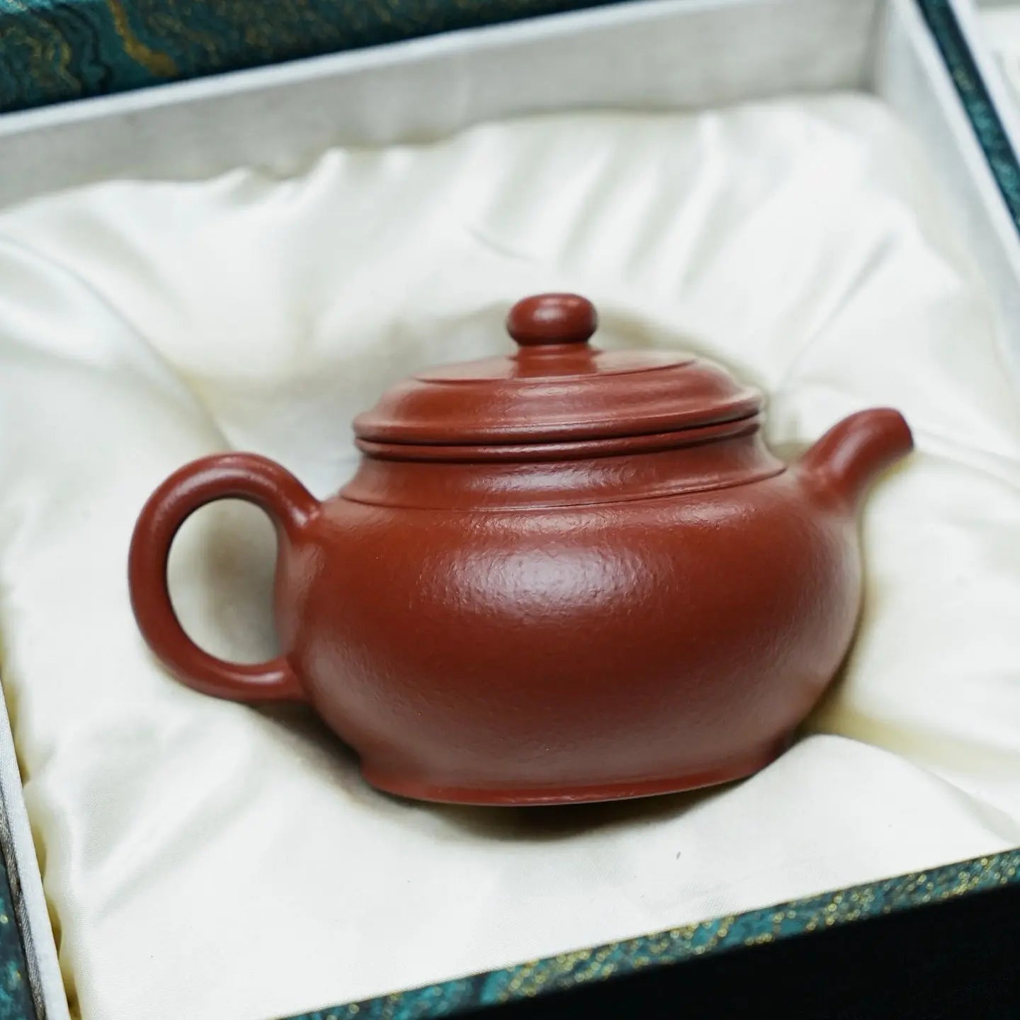 Chun Yuan 200cc - Yixing Handmade Teapot 江苏宜兴