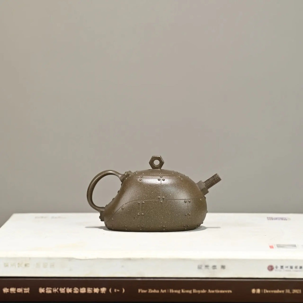 Cyberpunk 180cc - Yixing Handmade Teapot 江苏宜兴