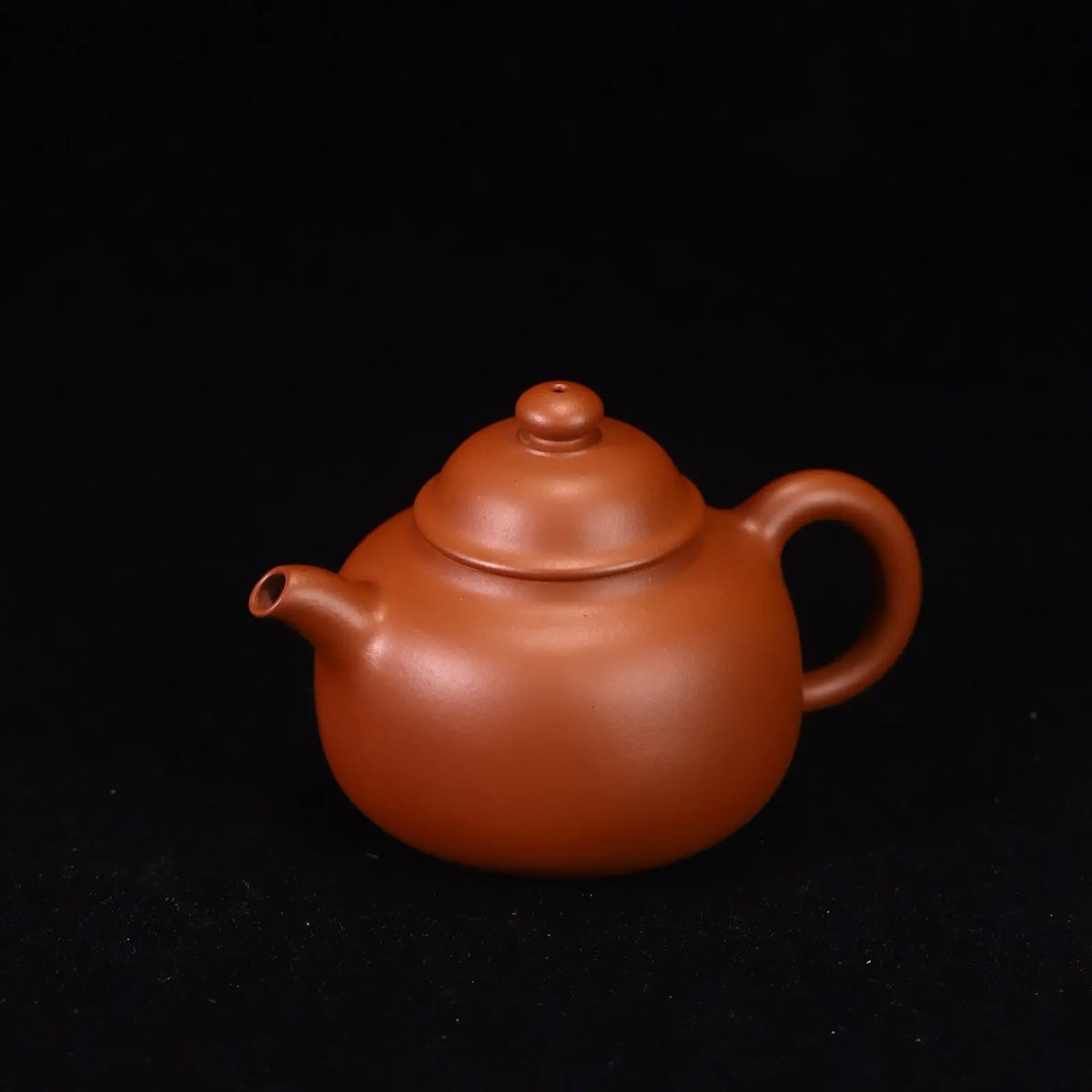 Da Bin Li Mao 150cc - Yixing Handmade Teapot 江苏宜兴