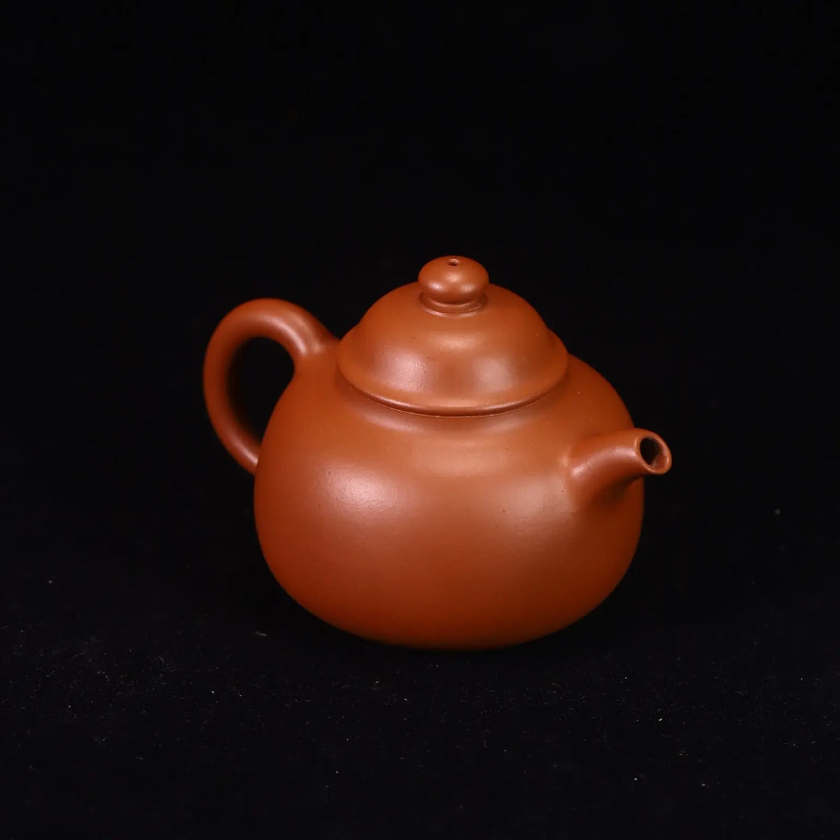 Da Bin Li Mao 150cc - Yixing Handmade Teapot 江苏宜兴