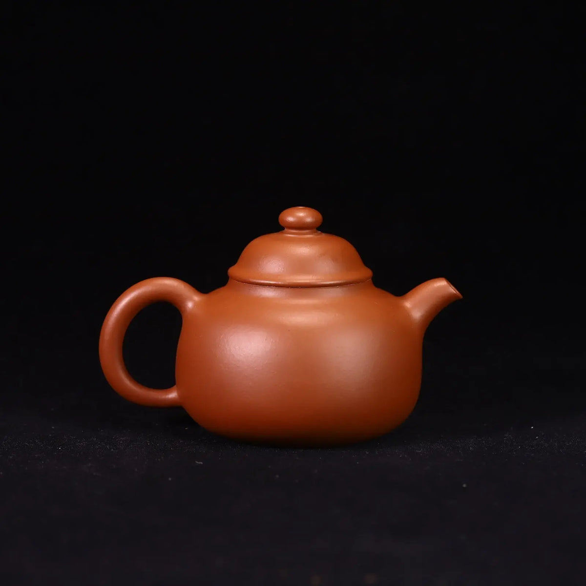 Da Bin Li Mao 150cc - Yixing Handmade Teapot 江苏宜兴