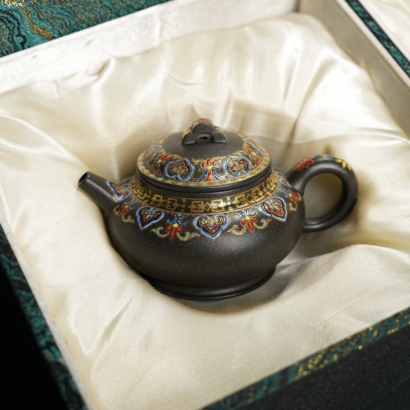 Da Bin Yun Qiao 120cc - Yixing Handmade Teapot 江苏宜兴