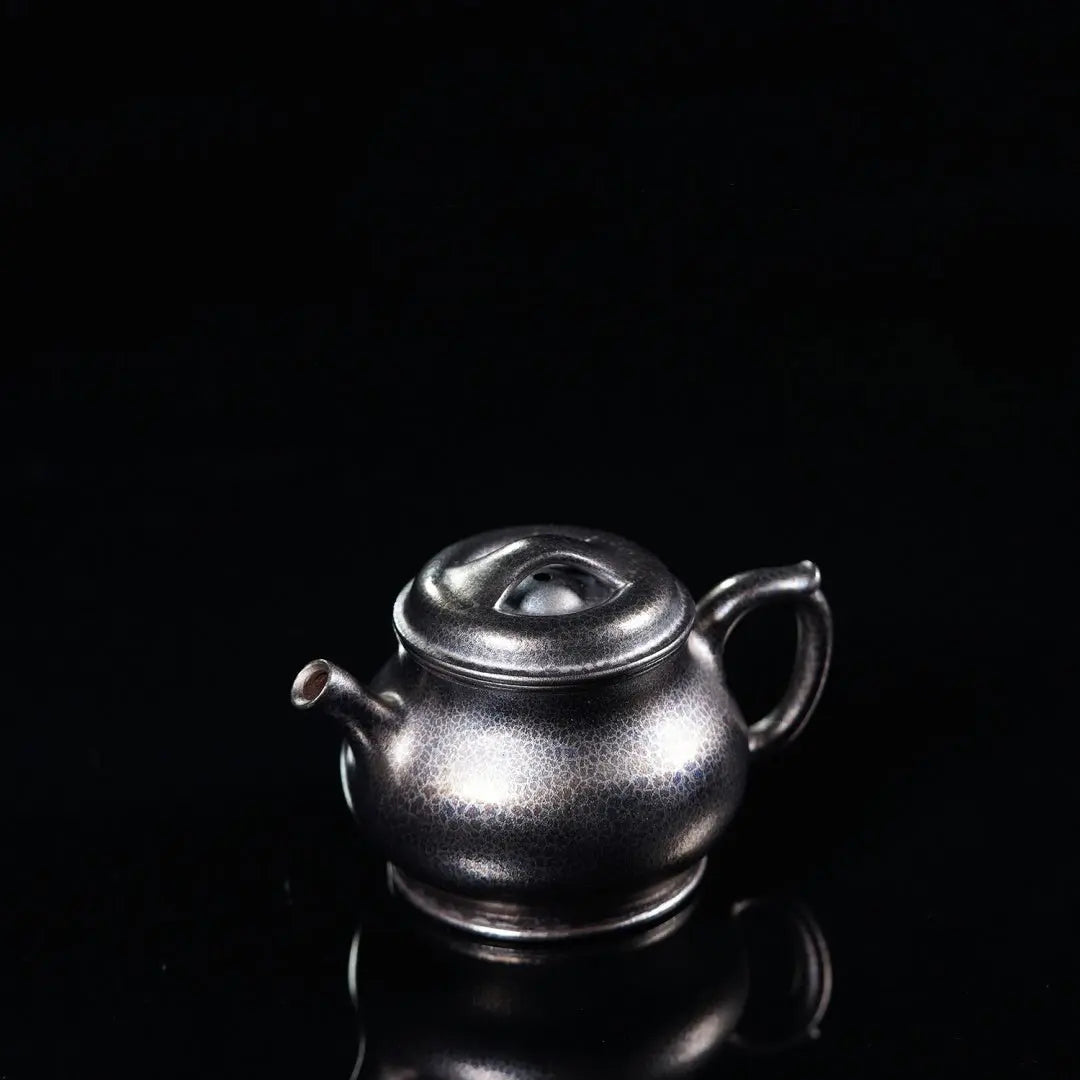 Da Yun Pan Hu 120cc - Yixing Handmade Teapot 江苏宜兴