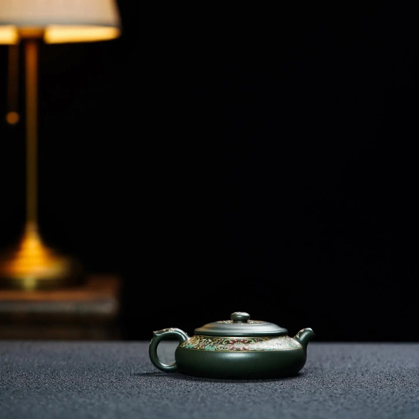 Da Yun Xu Bian 130cc - Yixing Handmade Teapot 江苏宜兴