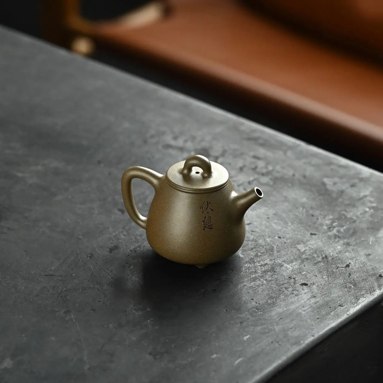 Dai Meng - Yixing Handmade Teapot 江苏宜兴