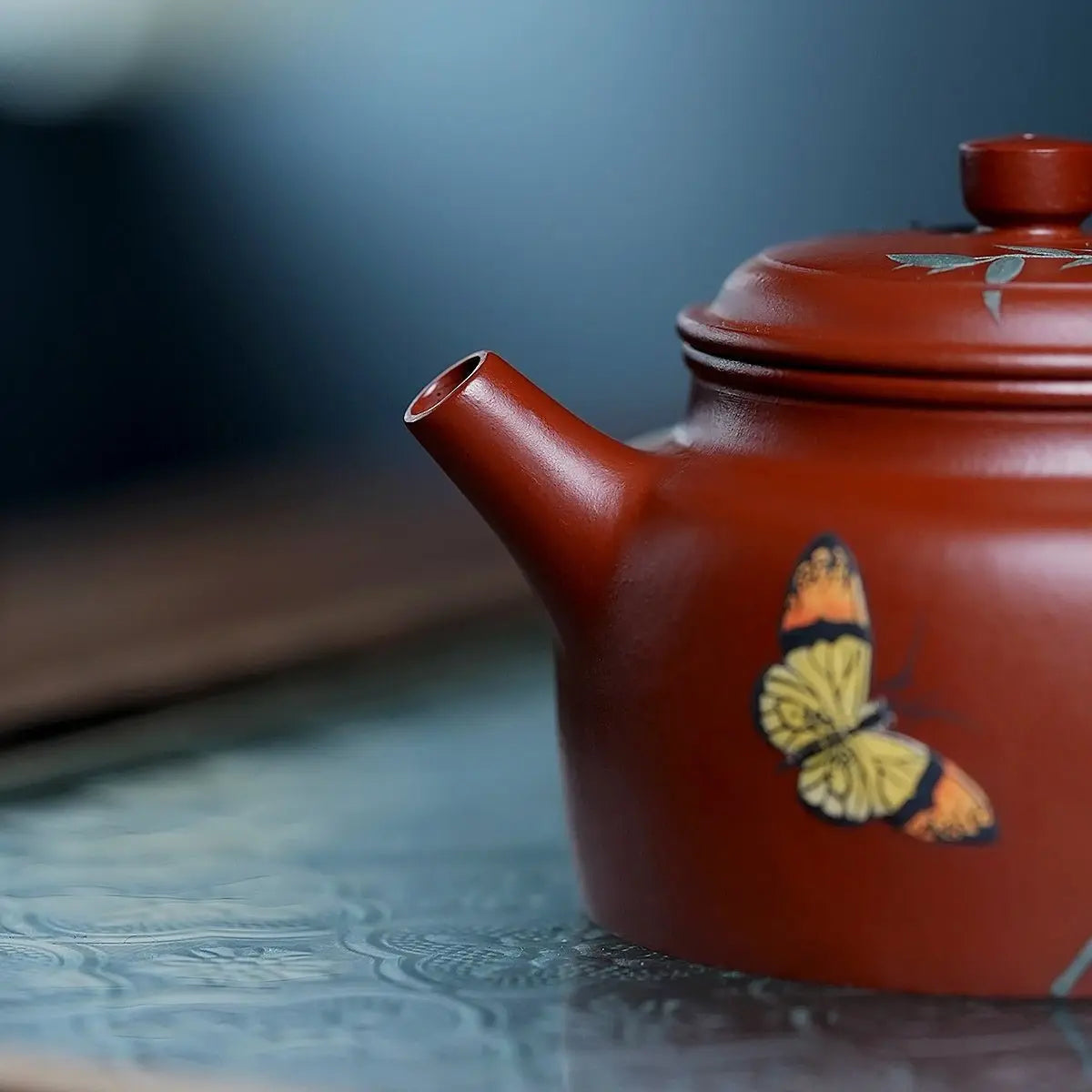 De Zhong 145cc - Yixing Handmade Teapot 江苏宜兴