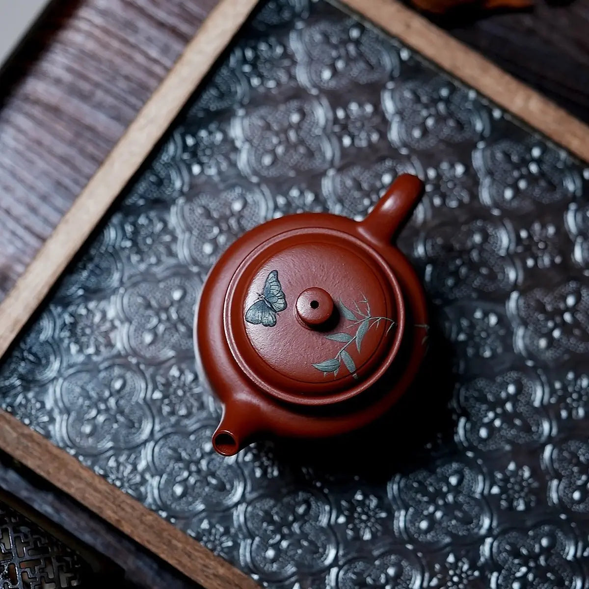 De Zhong 145cc - Yixing Handmade Teapot 江苏宜兴