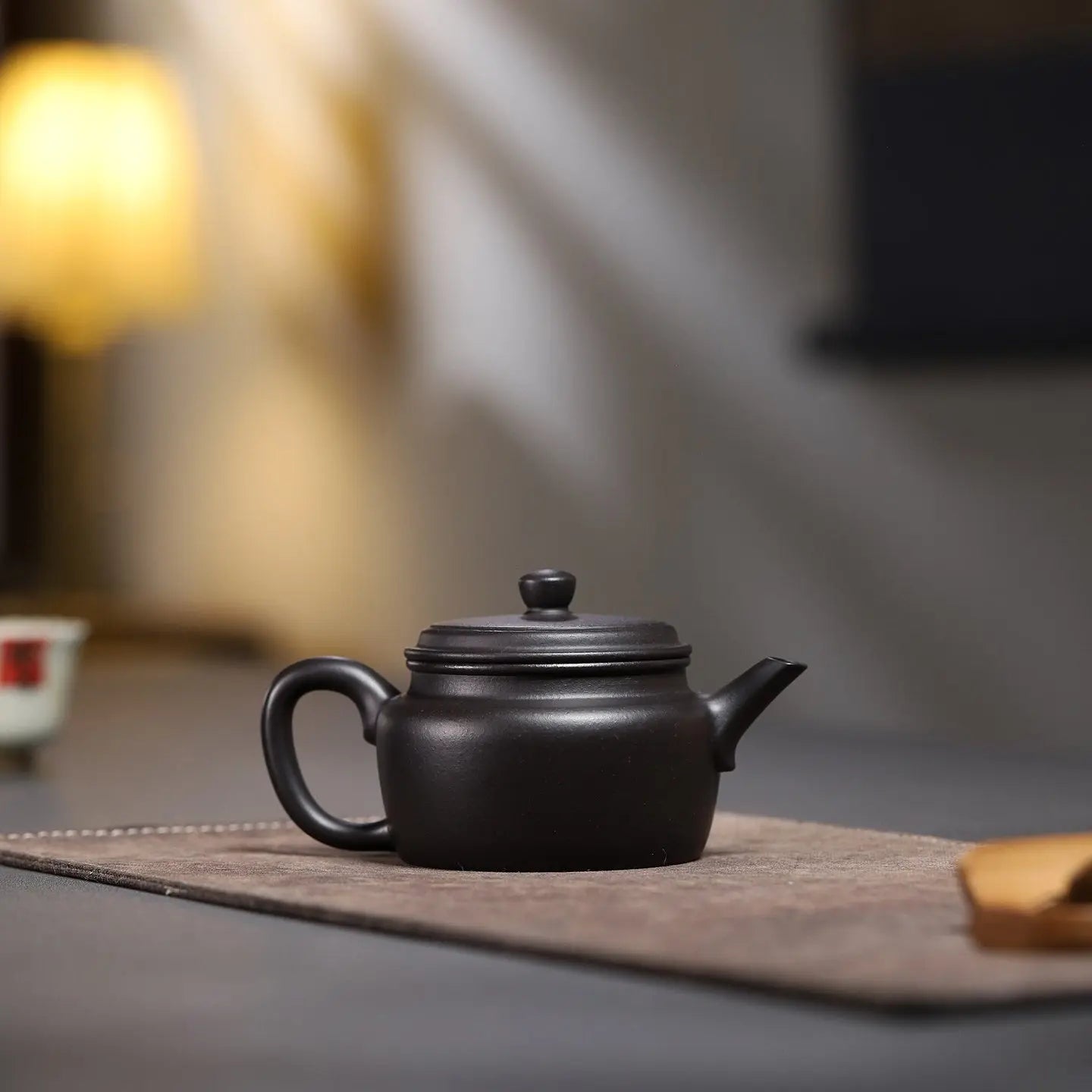 De Zhong 160cc - Yixing Handmade Teapot 江苏宜兴
