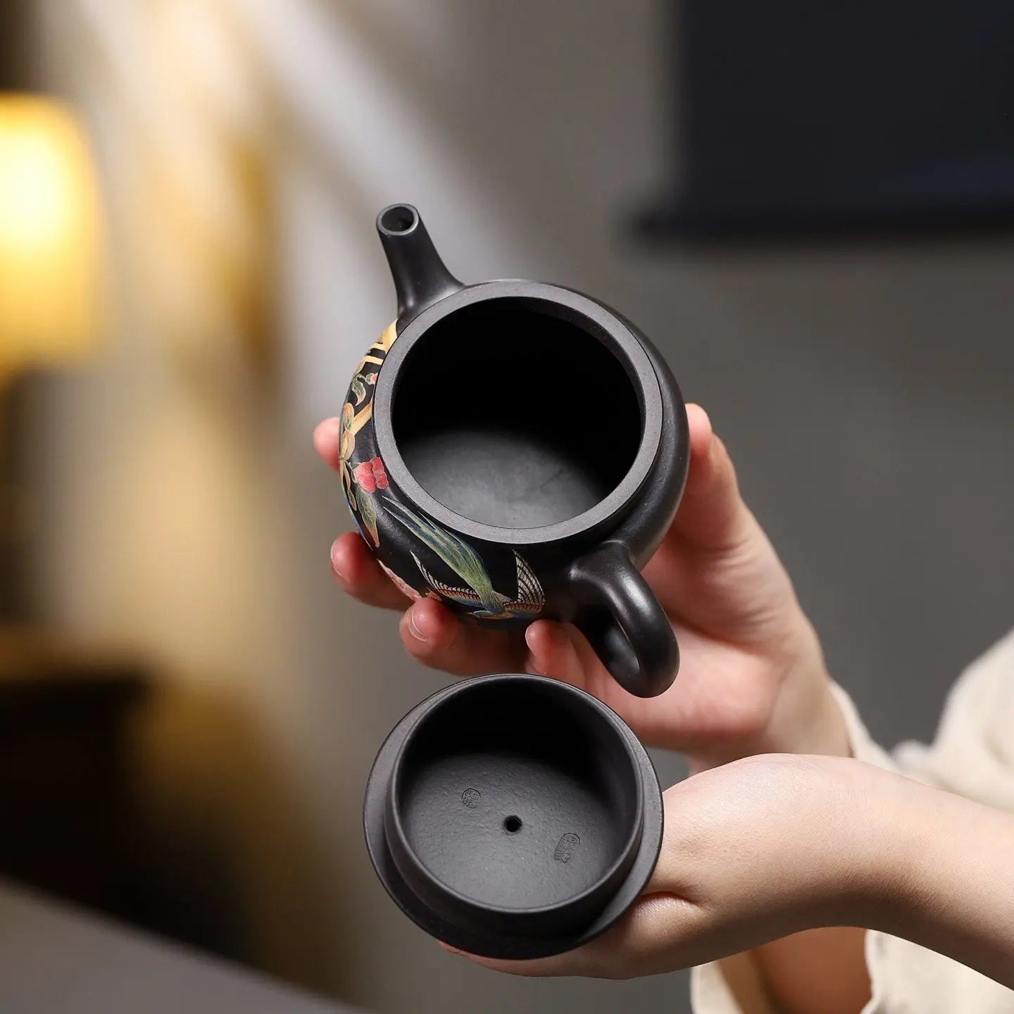 De Zhong 160cc - Yixing Handmade Teapot 江苏宜兴