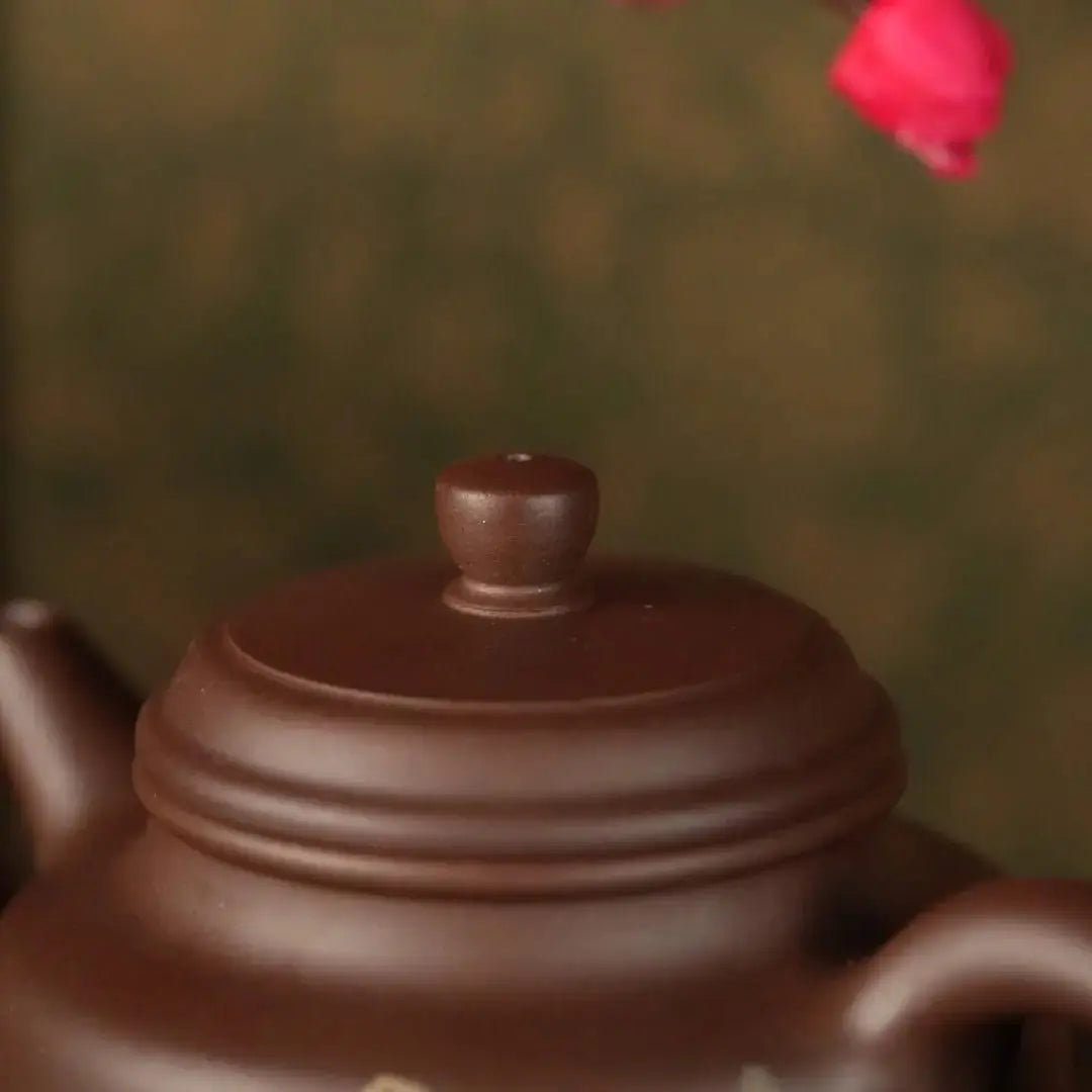 De Zhong 220cc - Yixing Handmade Teapot 江苏宜兴