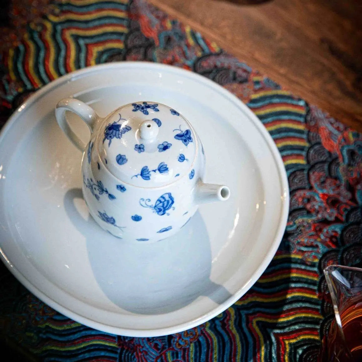 Die Lian Hua - Jing De Zhen Porcelain Teapot zycschina