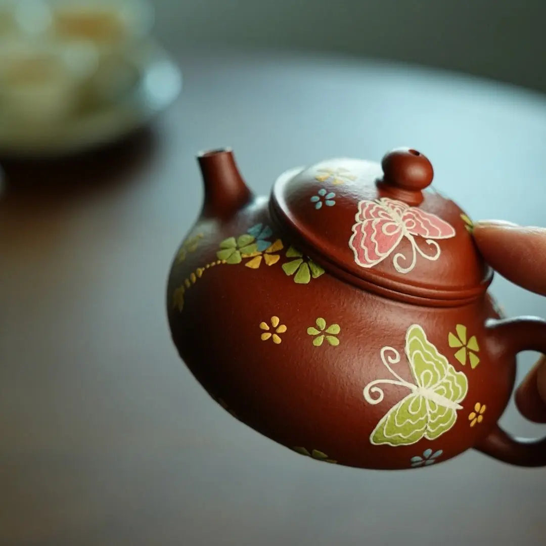 Die Meng Rong Tian 120cc - Yixing Handmade Teapot 江苏宜兴