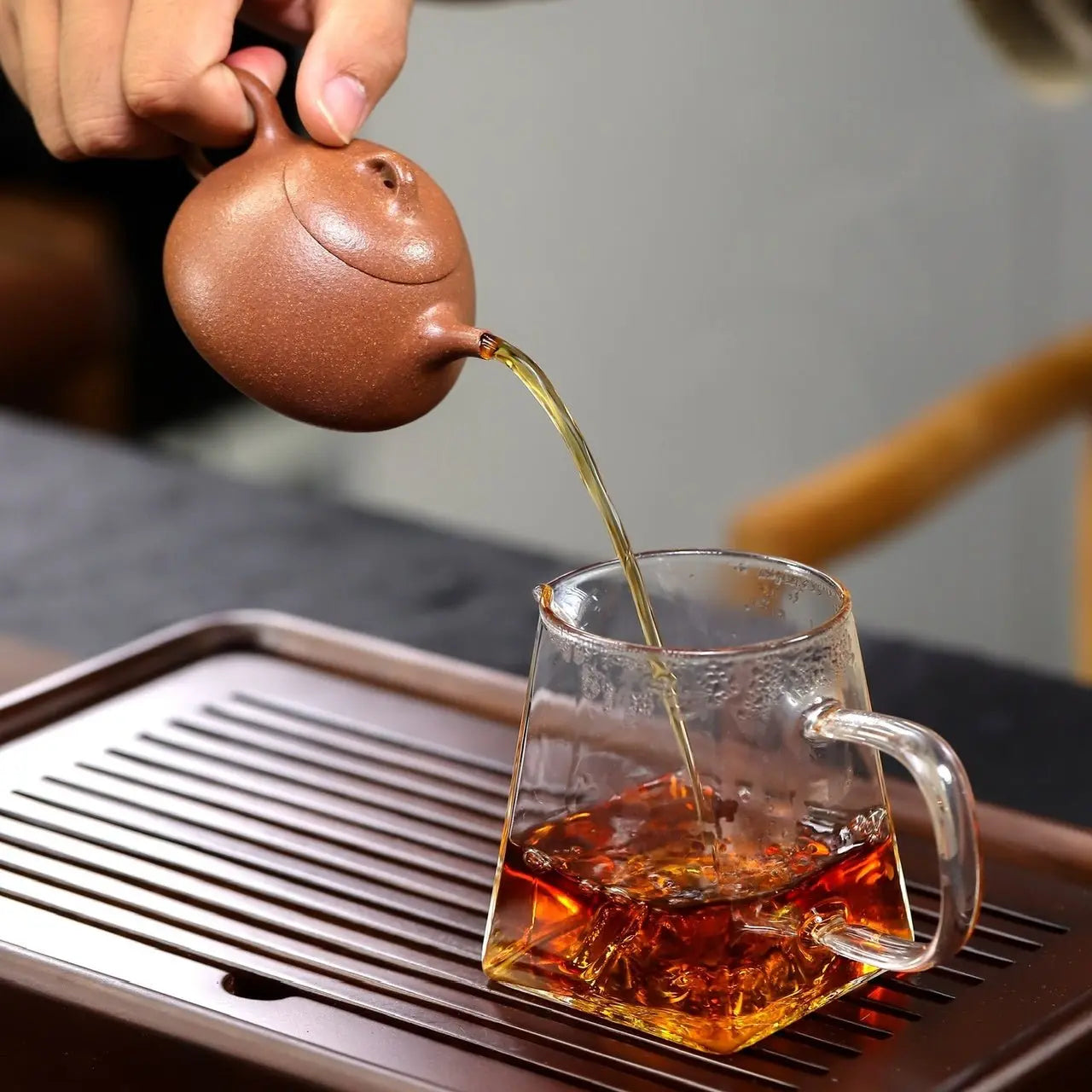Dong Xin 110cc - Yixing Handmade Teapot 江苏宜兴