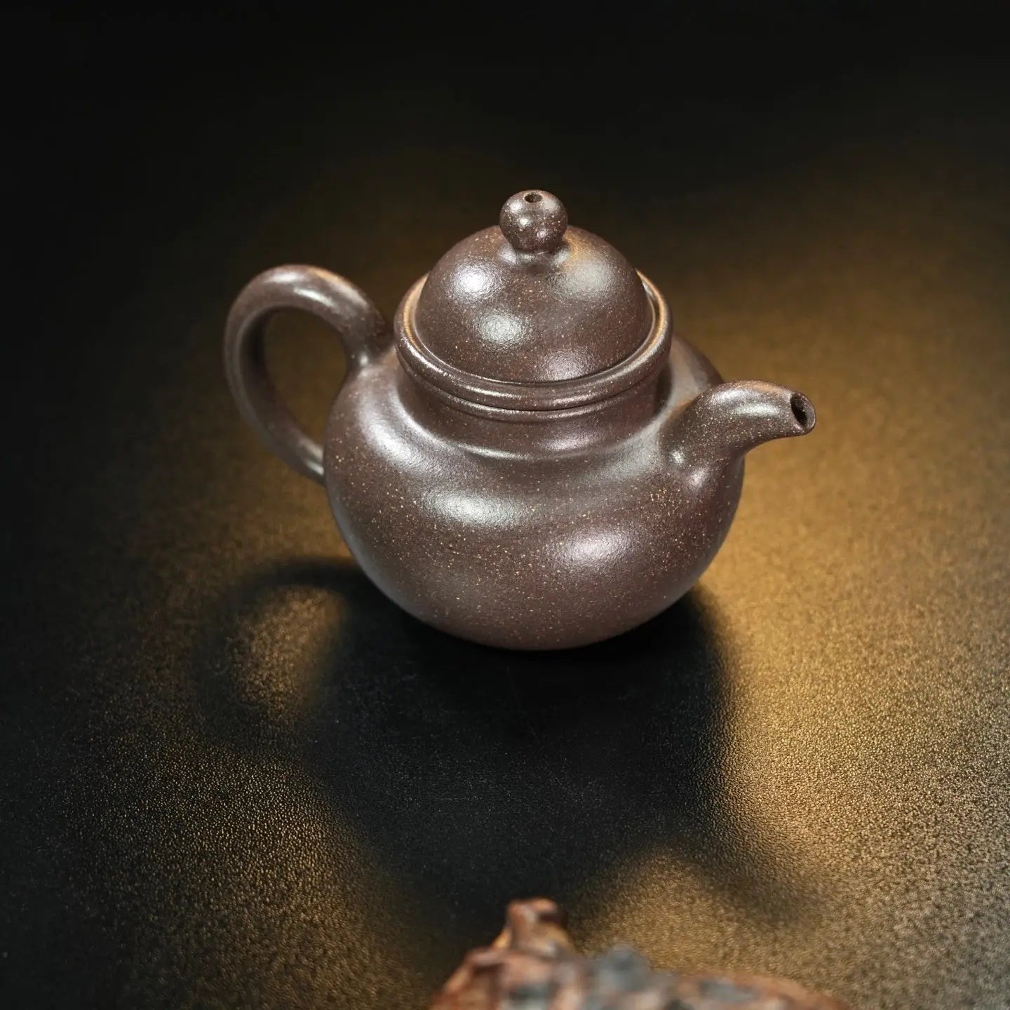 Duo Qiu 100cc - Yixing Handmade Teapot 江苏宜兴