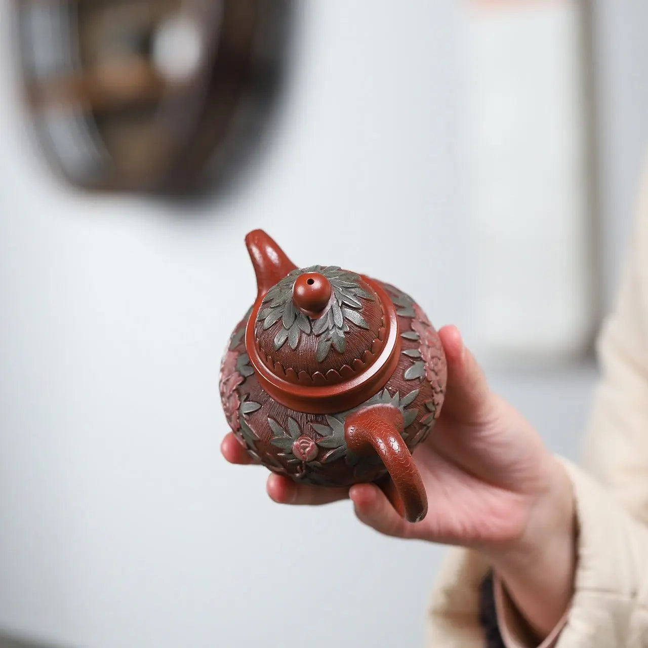 Duo Qiu 220cc - Yixing Handmade Teapot 江苏宜兴