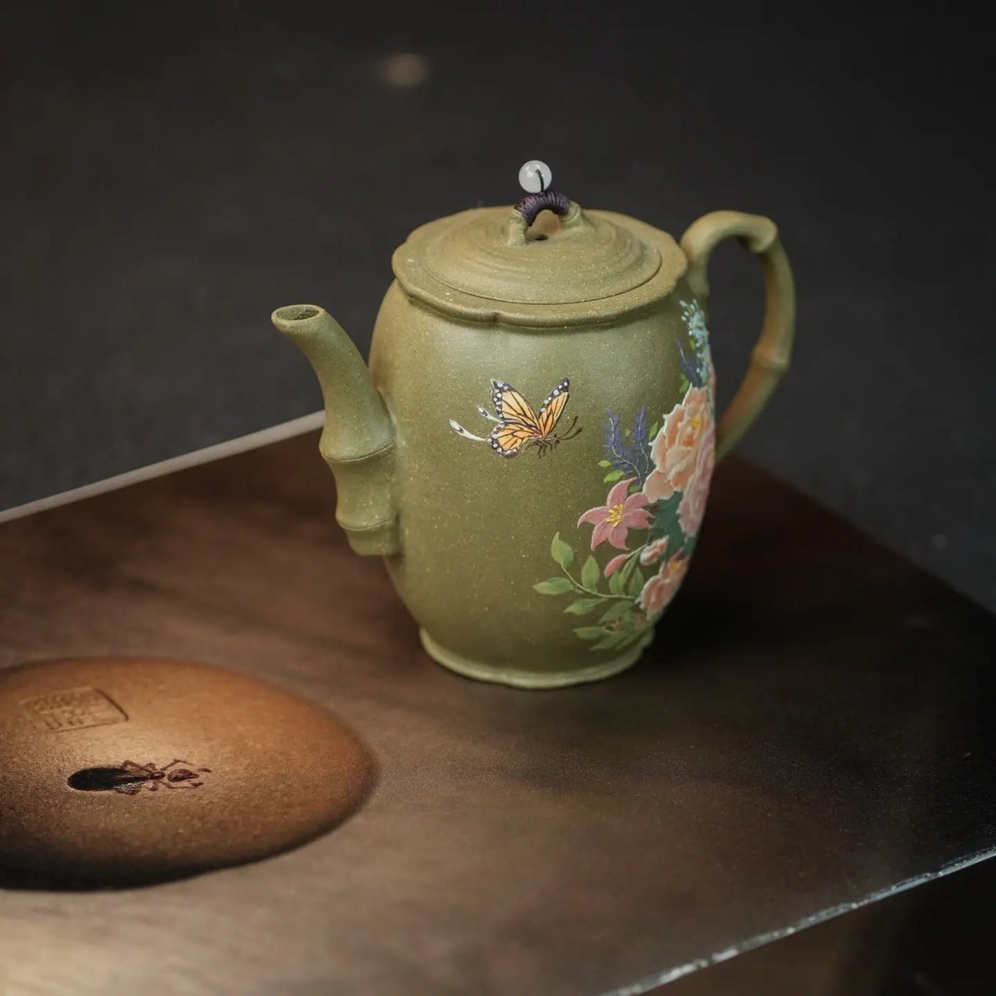 Fan Hua 160cc - Yixing Handmade Teapot 江苏宜兴