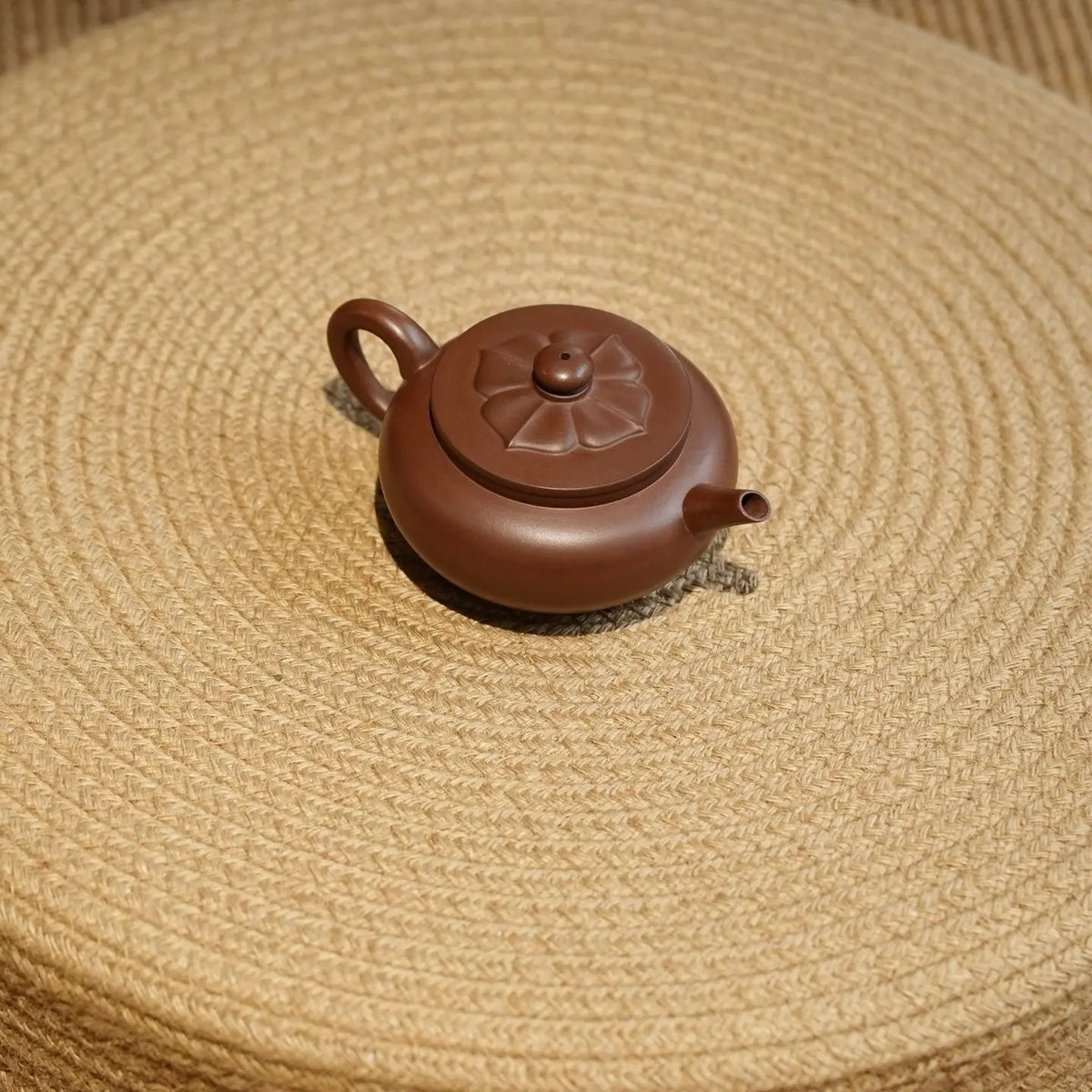 Fan Hua 180cc - Yixing Handmade Teapot 江苏宜兴