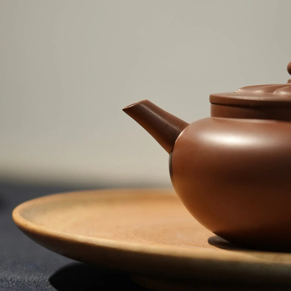 Fan Hua 180cc - Yixing Handmade Teapot 江苏宜兴