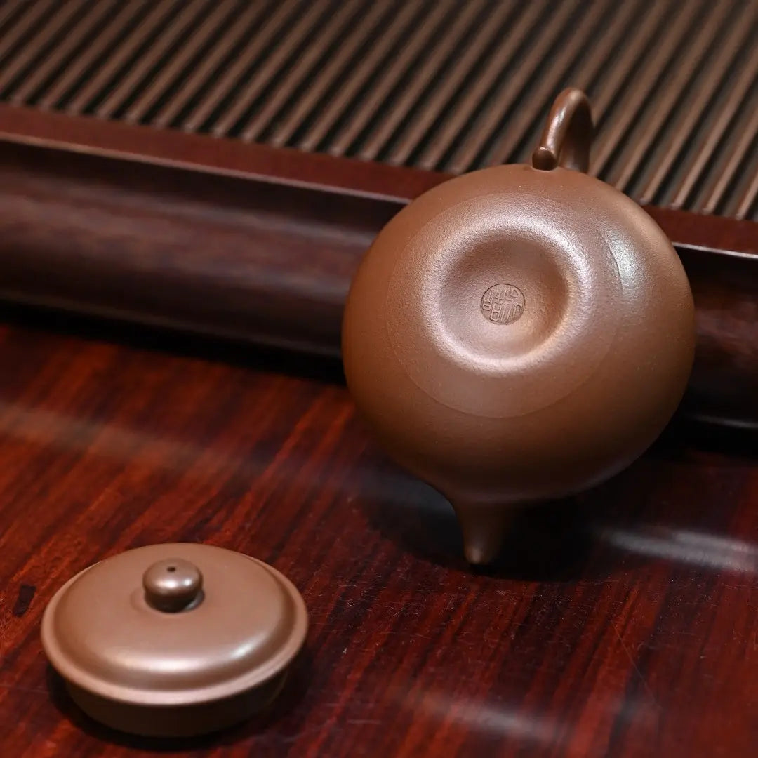 Fang Gu 150cc - Yixing Handmade Teapot 江苏宜兴