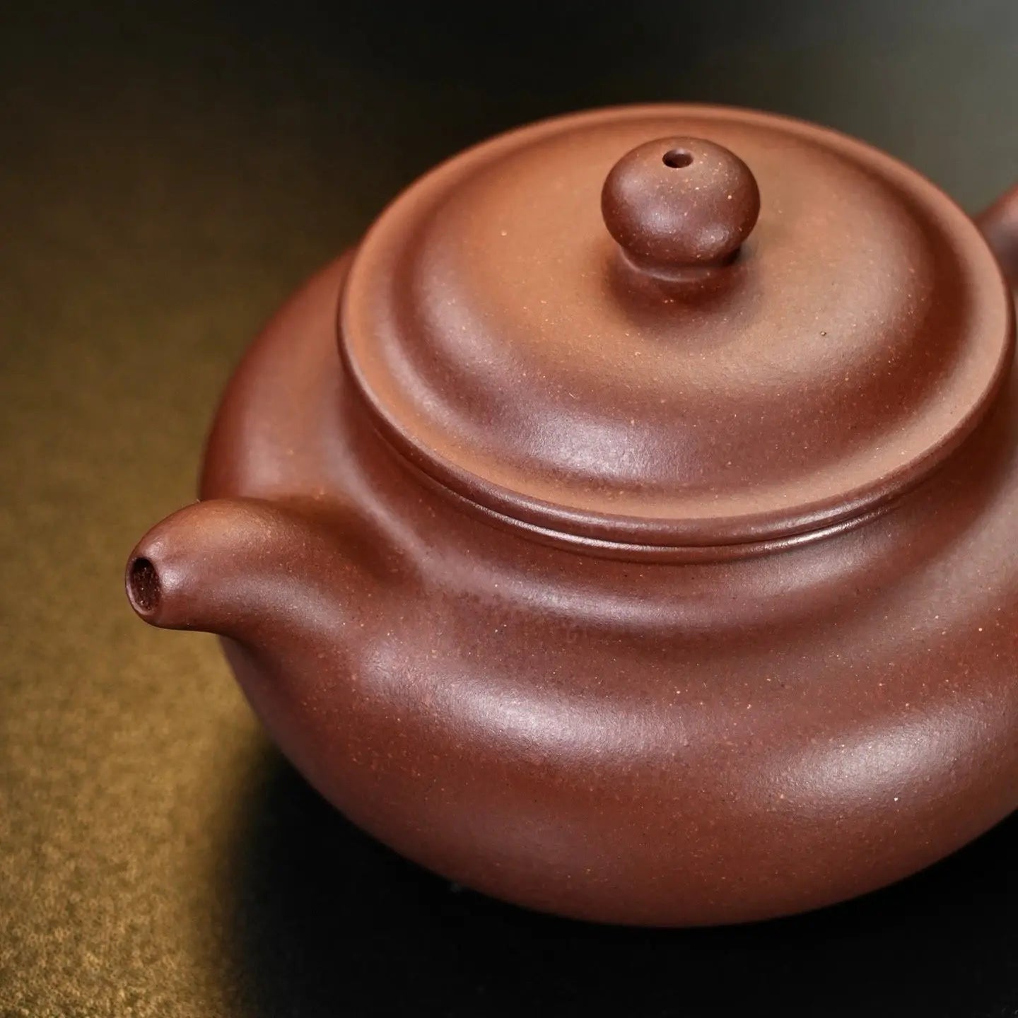 Fang Gu 200cc - Yixing Handmade Teapot 江苏宜兴