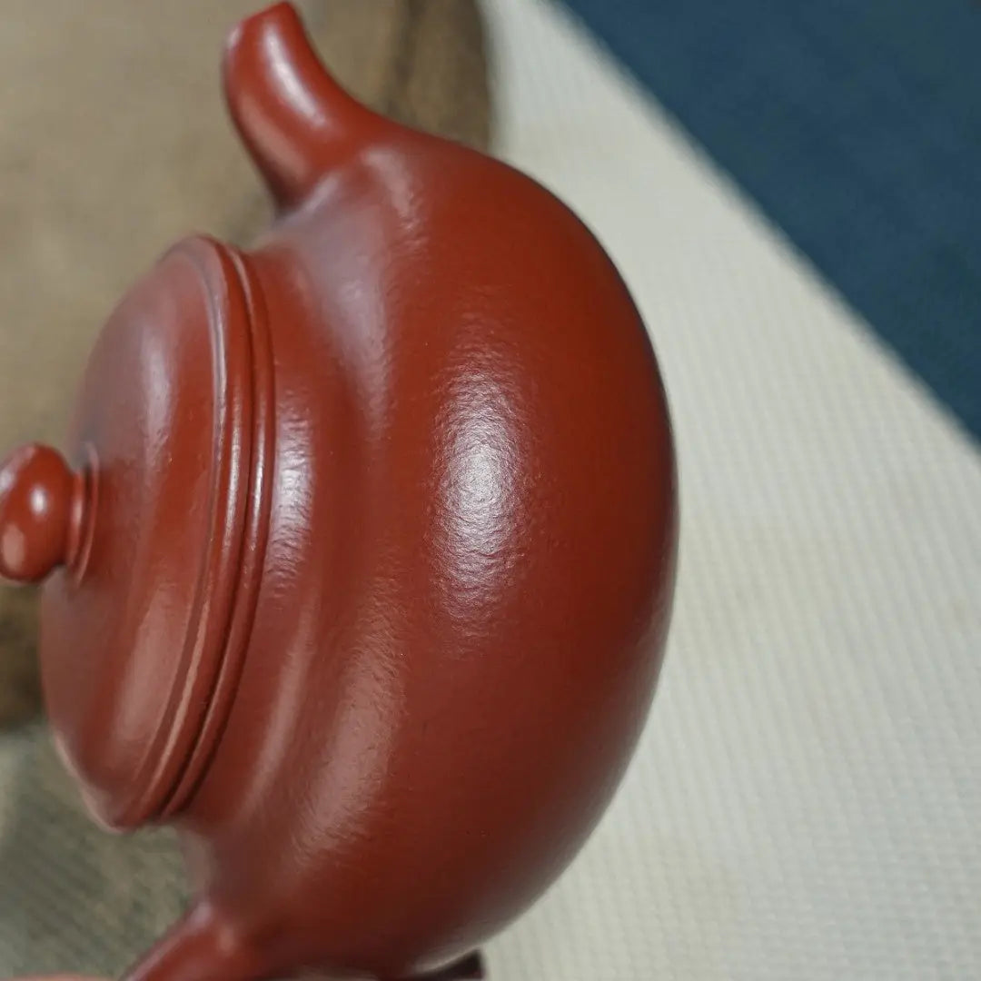 Fang Gu 200cc - Yixing Handmade Teapot 江苏宜兴