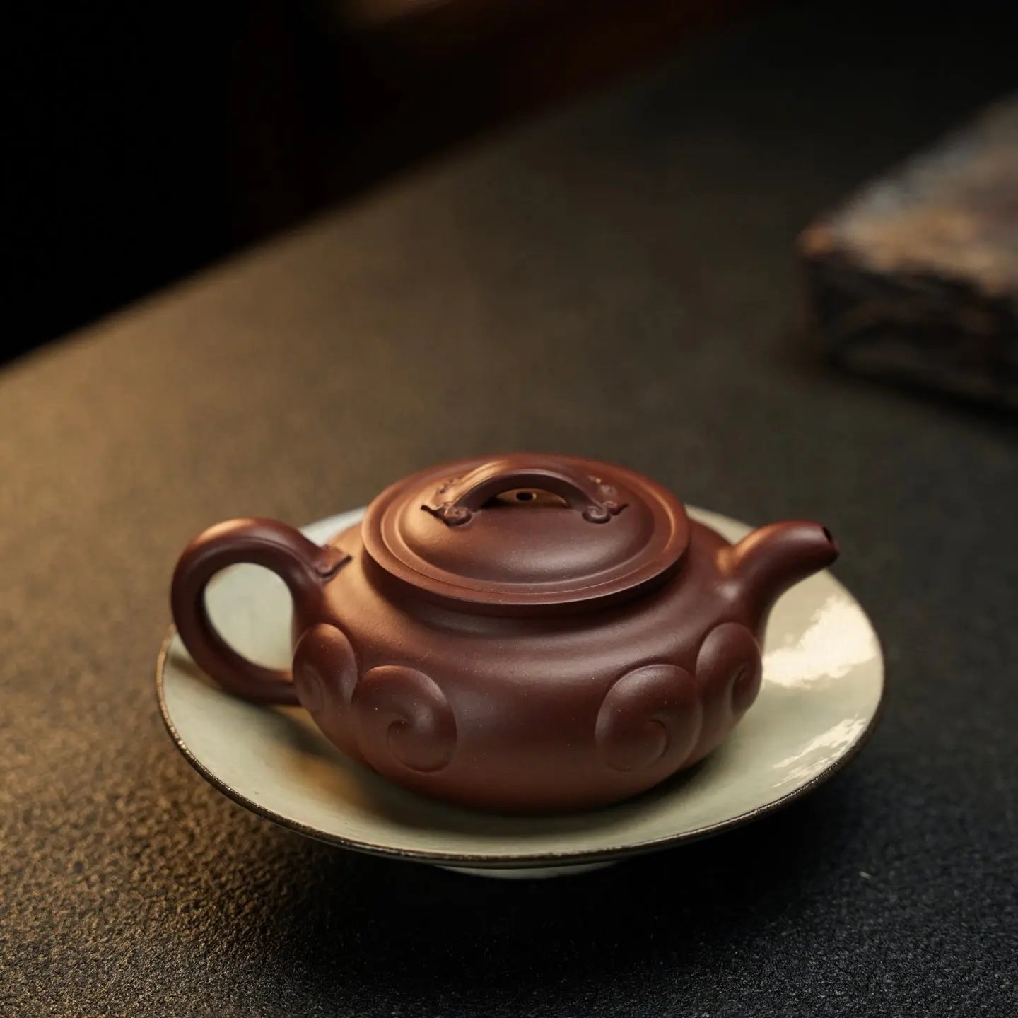 Fang Gu Ru Yi 200cc - Yixing Handmade Teapot 江苏宜兴